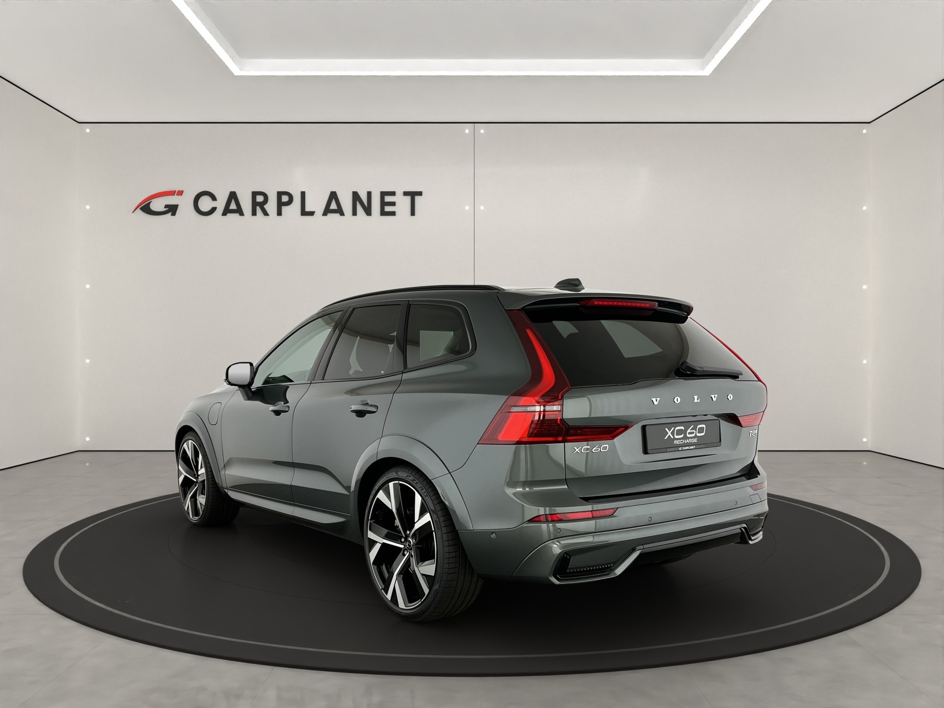 VOLVO XC60 2.0 T8 TE Ultra Dark eAWD-showroom-element-3