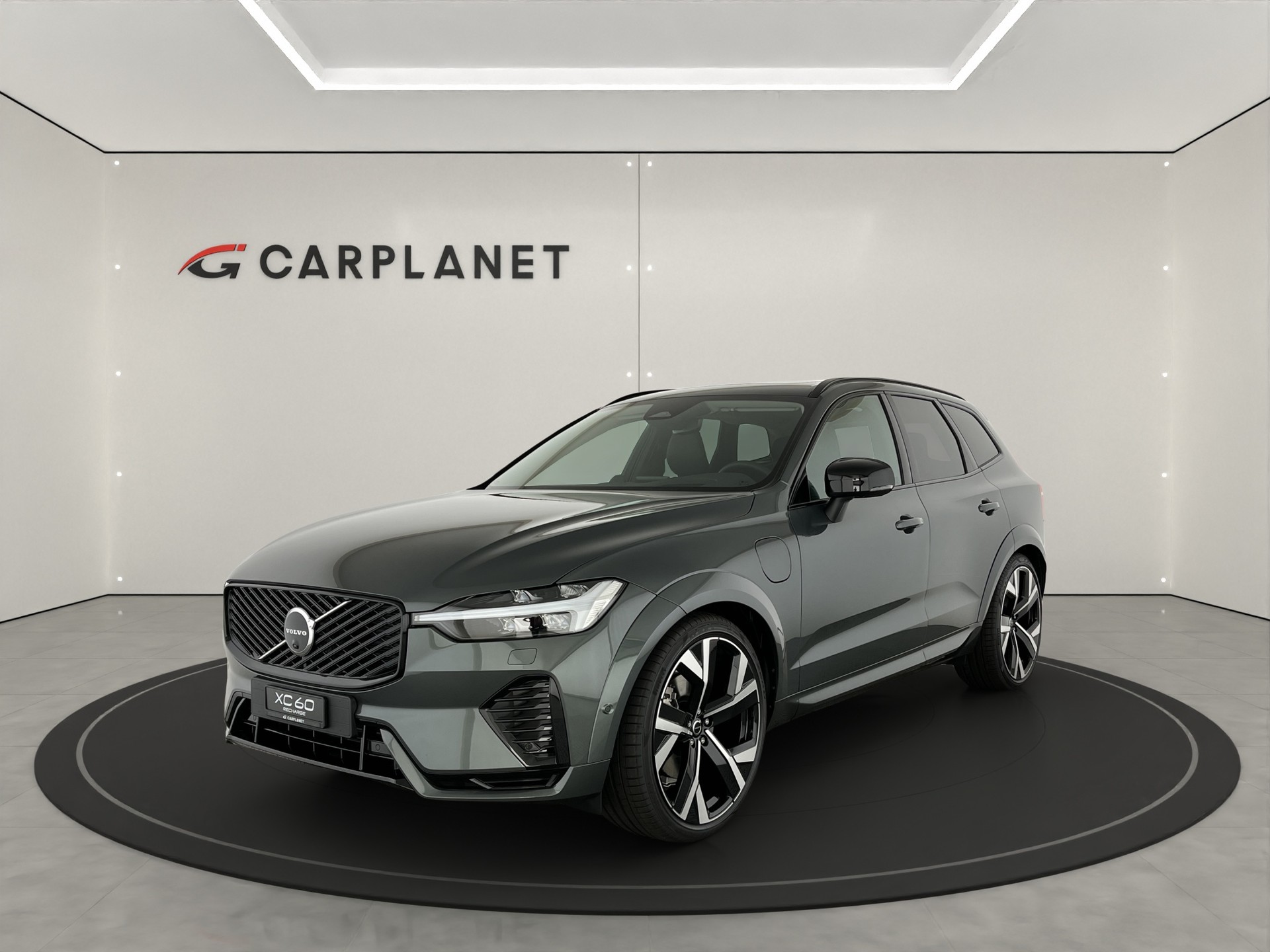 VOLVO XC60 2.0 T8 TE Ultra Dark eAWD