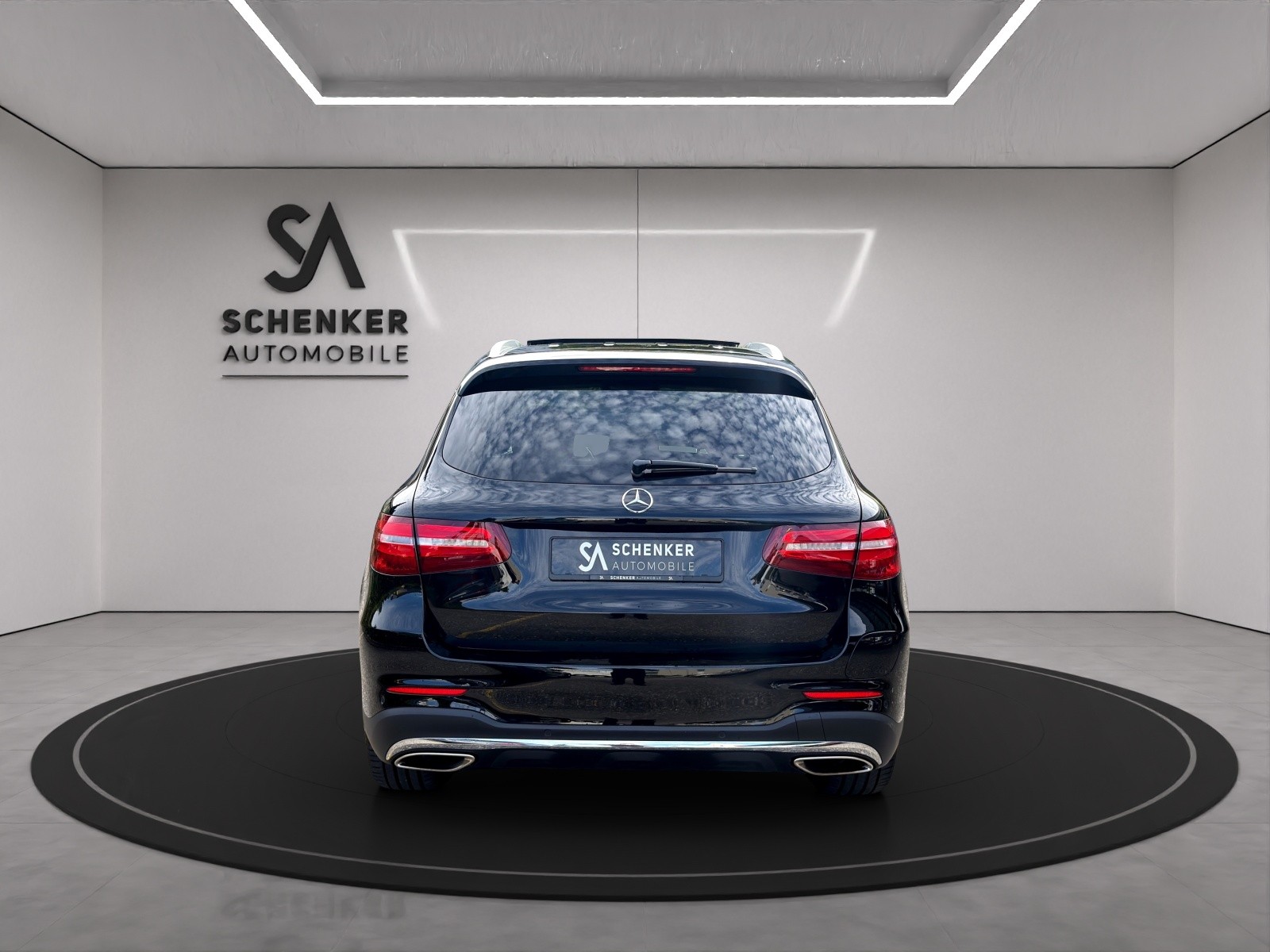 MERCEDES-BENZ GLC 350 e AMG Line 4Matic 7G-Tronic-showroom-element-3