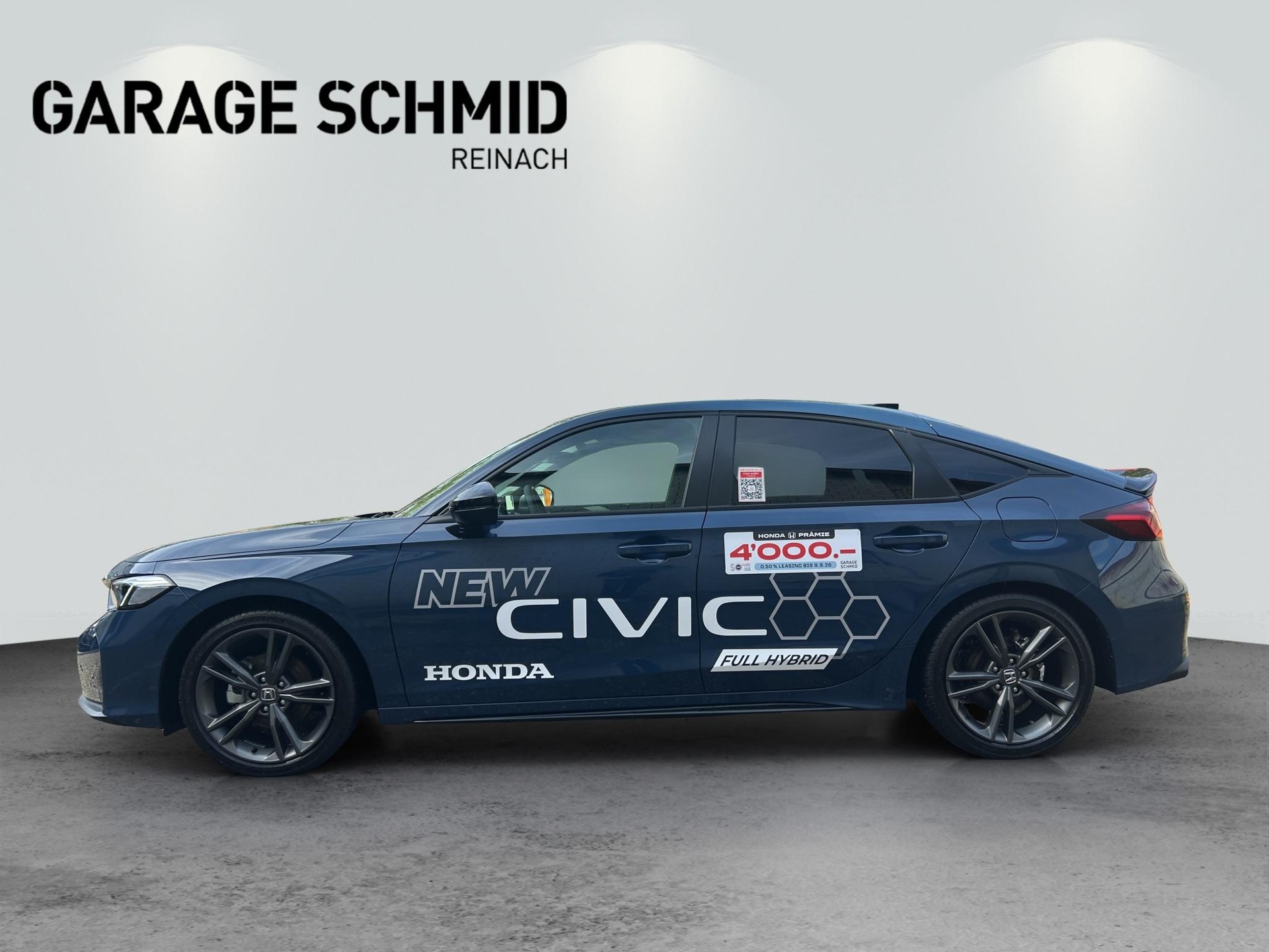 HONDA Civic 2.0 i-MMD Sport-showroom-element-3