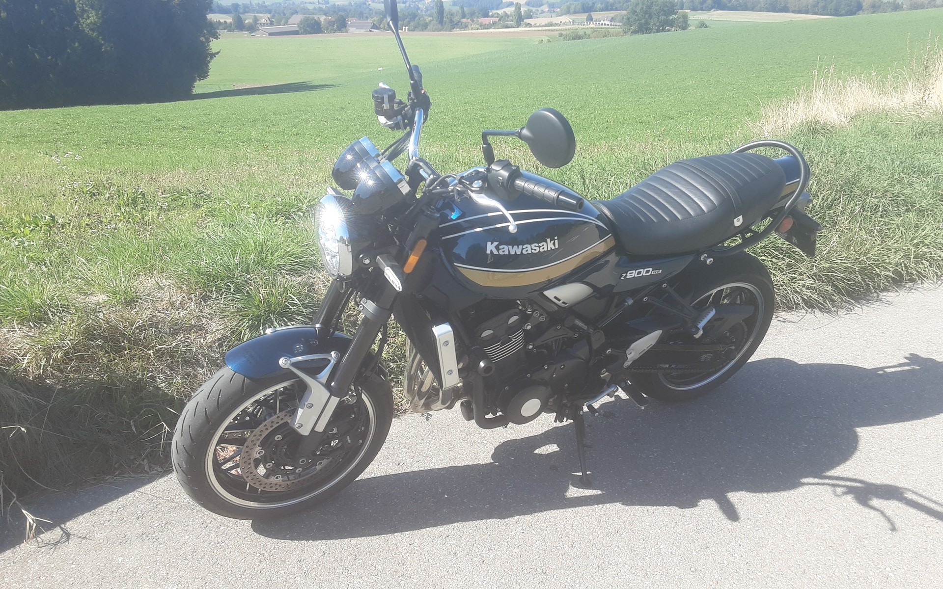 KAWASAKI Z 900 RS-image-1