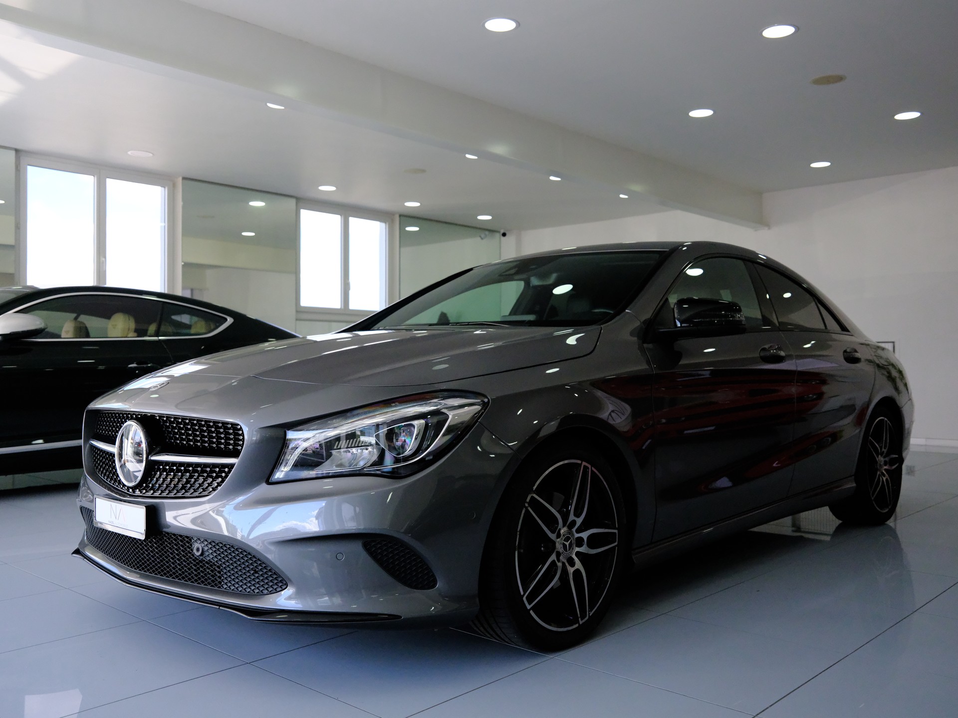 MERCEDES-BENZ CLA 220 4Matic 7G-DCT *RÜCKFAHRKAMERA* *SITZHEIZUNG*-showroom-element-3