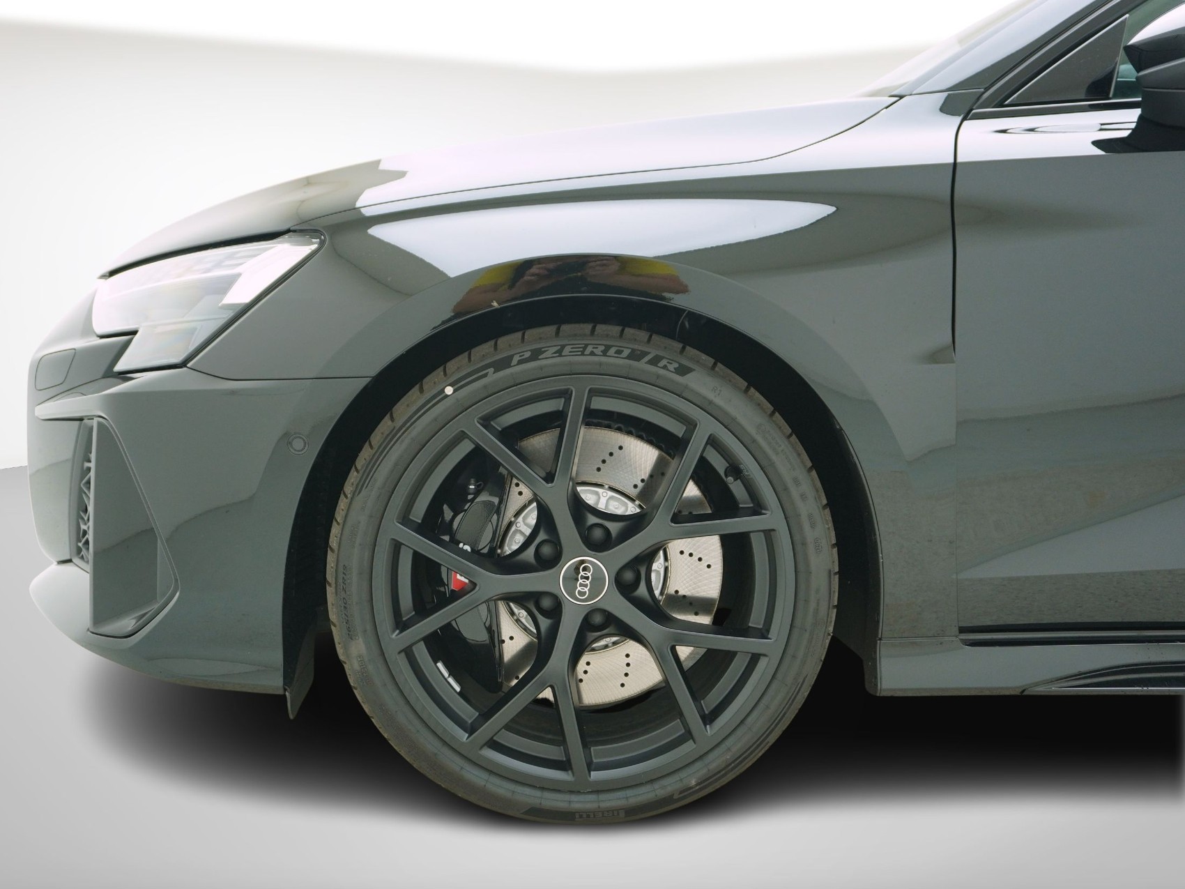 AUDI RS3 Limousine 2.5 TFSI quattro S-Tronic-image-9