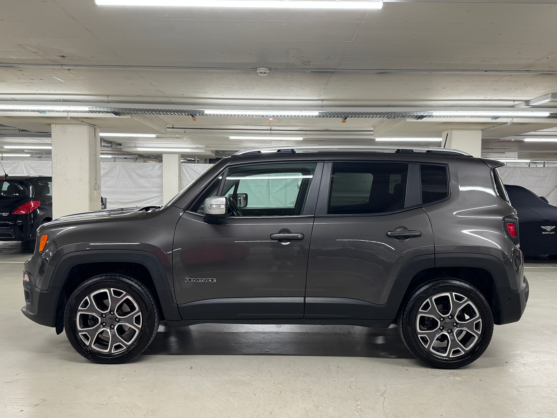 JEEP Renegade 1.4 Turbo Limited AWD I Frisch MFK 09.26 I Servicegepflegt I CH-Fhrz. I Gute Ausstattung I TOP Angebot-showroom-element-1