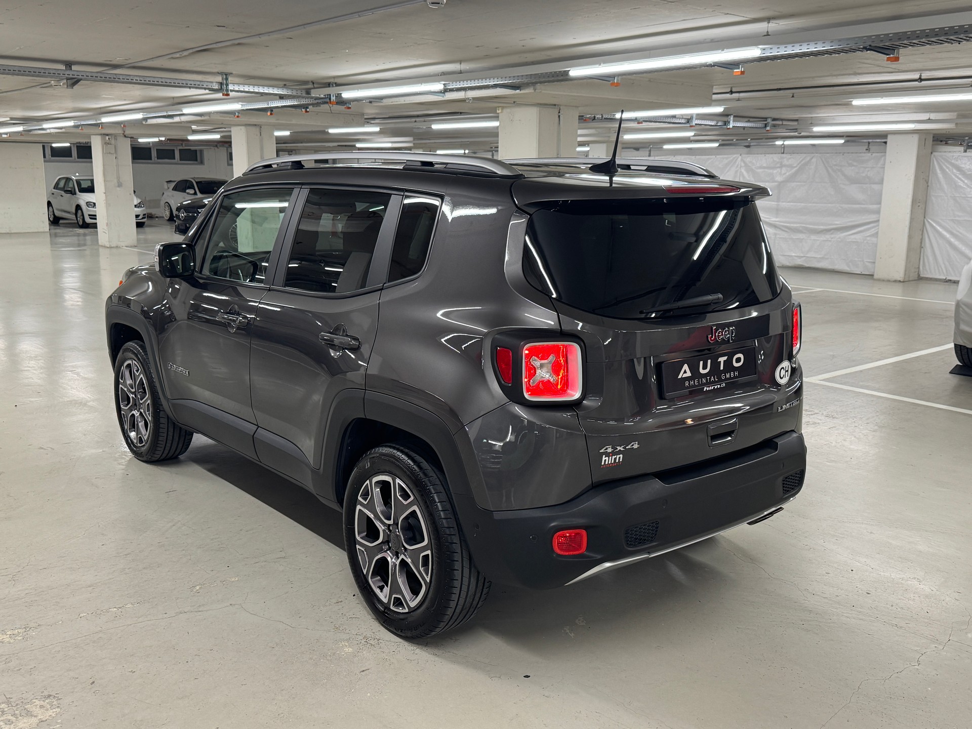 JEEP Renegade 1.4 Turbo Limited AWD I Frisch MFK 09.26 I Servicegepflegt I CH-Fhrz. I Gute Ausstattung I TOP Angebot-showroom-element-2