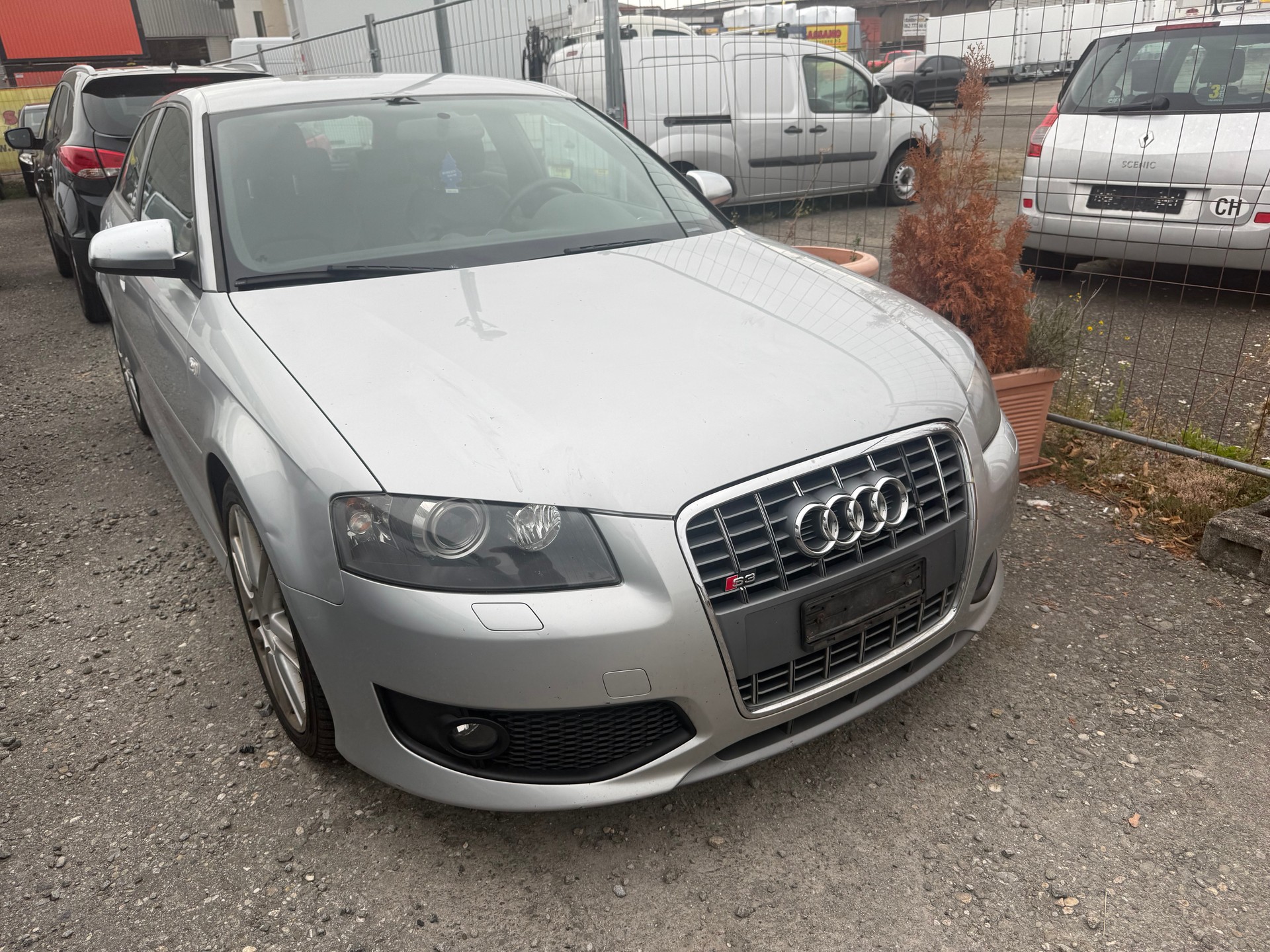AUDI S3 2.0 Turbo FSI quattro