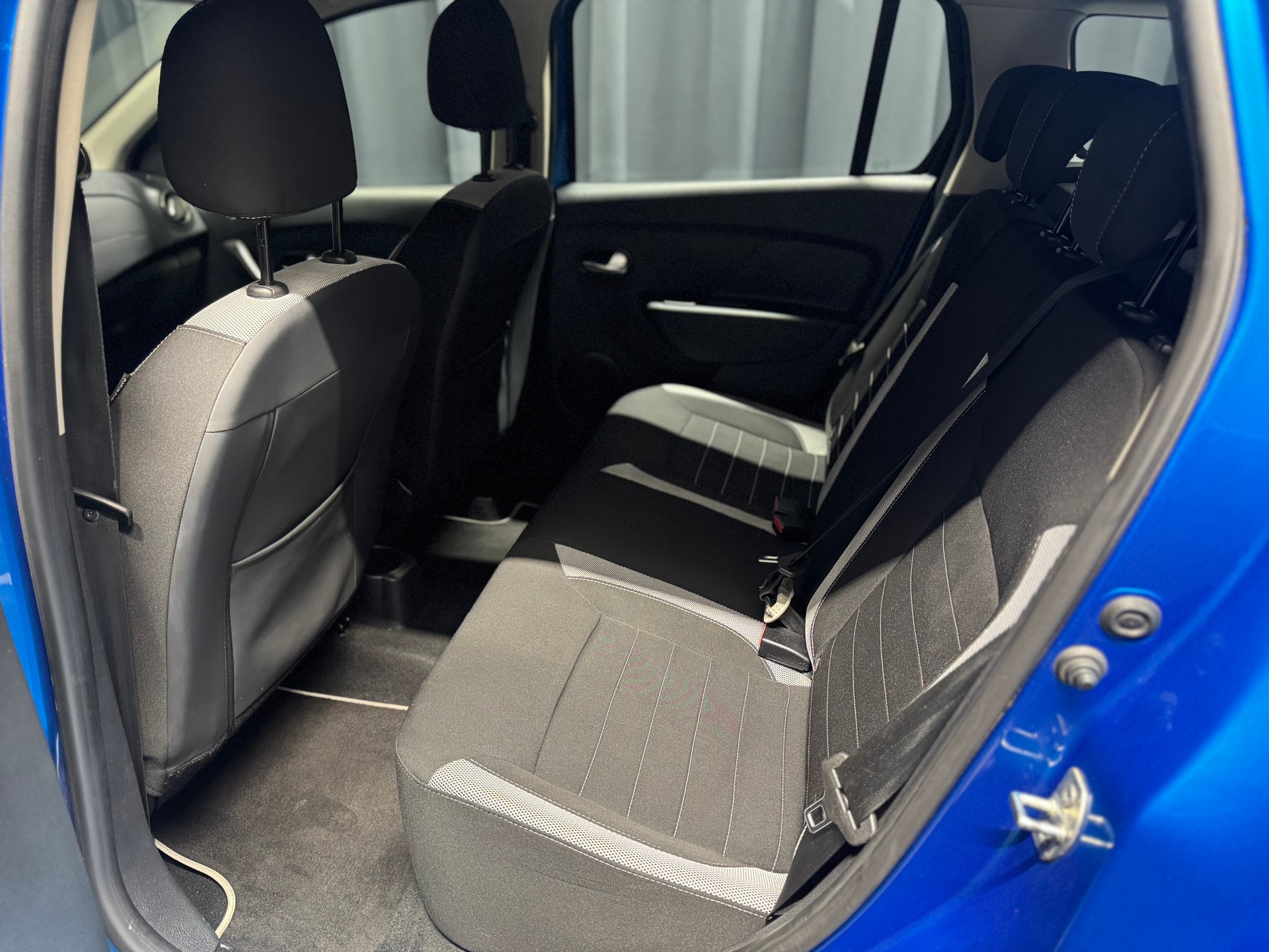 DACIA Logan MCV 0.9 Stepway (21)-image-7