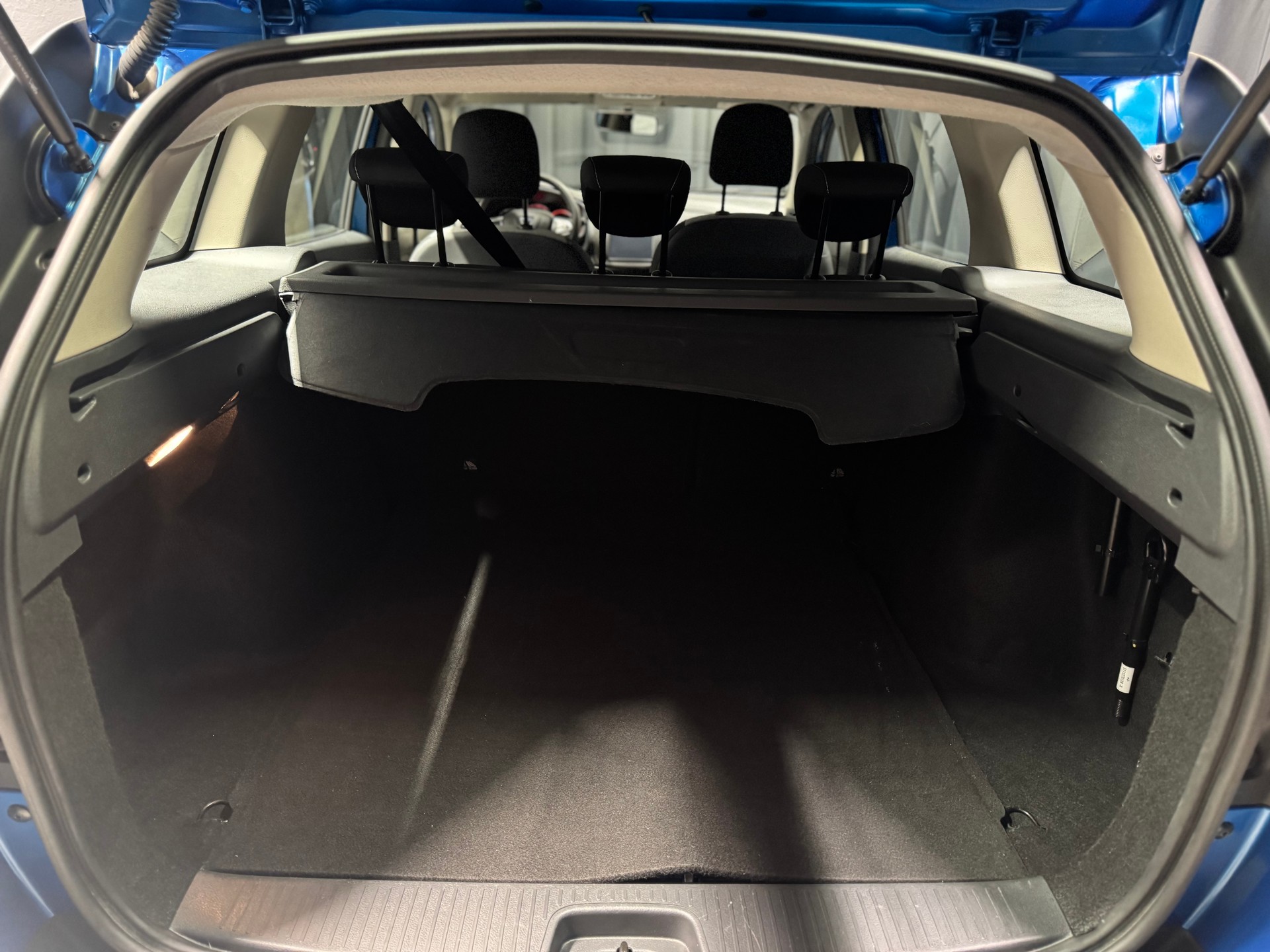 DACIA Logan MCV 0.9 Stepway (21)-image-16