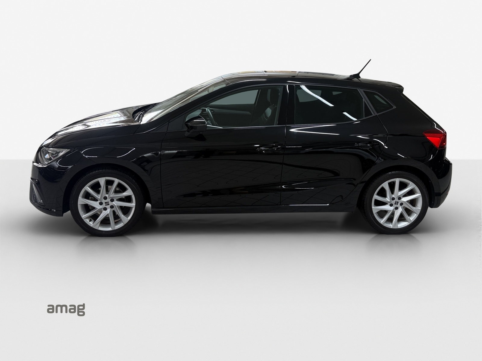 SEAT Ibiza 1.0 EcoTSI Hola FR DSG-showroom-element-1