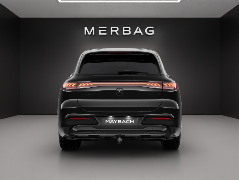 MERCEDES-BENZ EQS SUV 680 Maybach-image-3