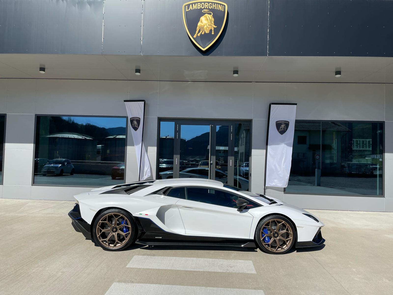 LAMBORGHINI Aventador LP780-4 Coupé E-Gear - Certified Pre-owned Lamborghini Lugano - In Kundenaufrag-image-6