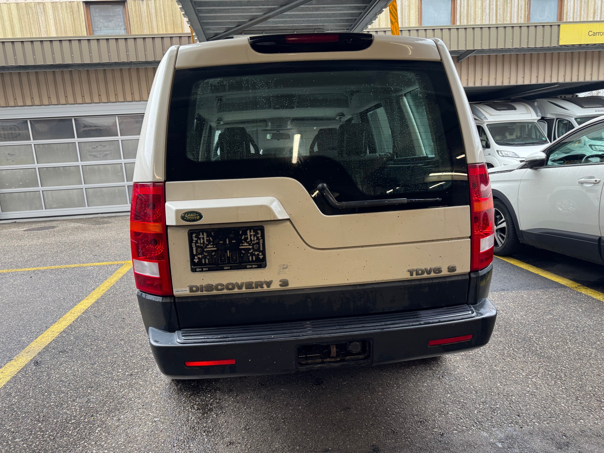 LAND ROVER Discovery 2.7d V6 SE Automatic-image-5