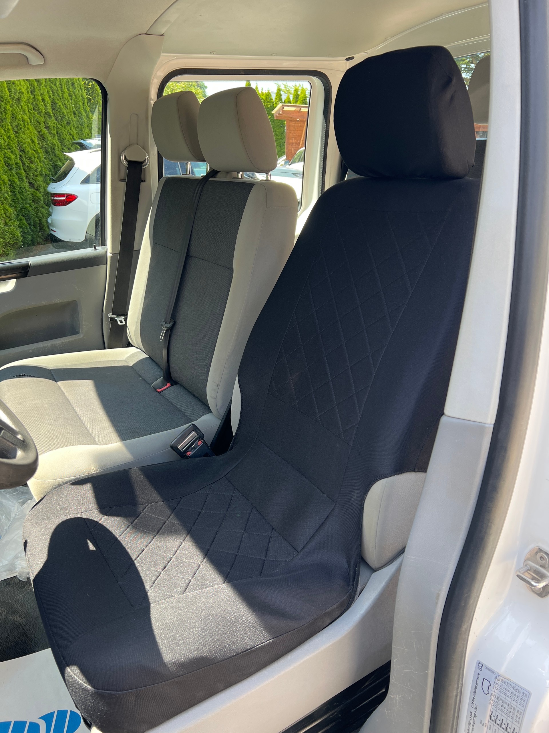 VW T5 2.0 TDI-image-14