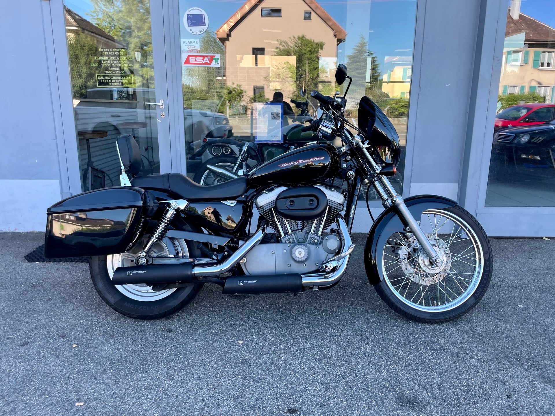 HARLEY-DAVIDSON XL 883 C Sportster Custom-image-0