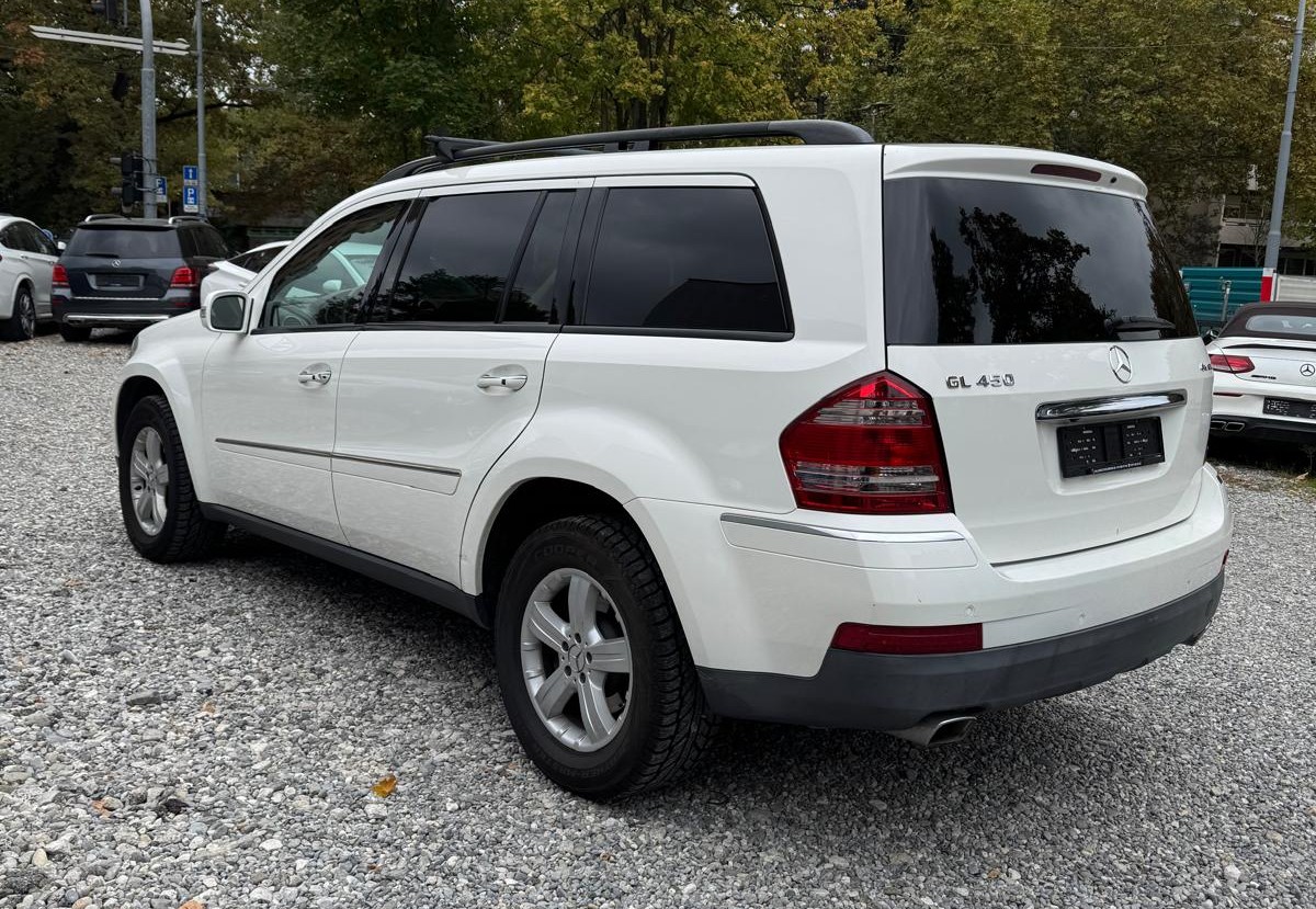 MERCEDES-BENZ GL 450-showroom-element-3