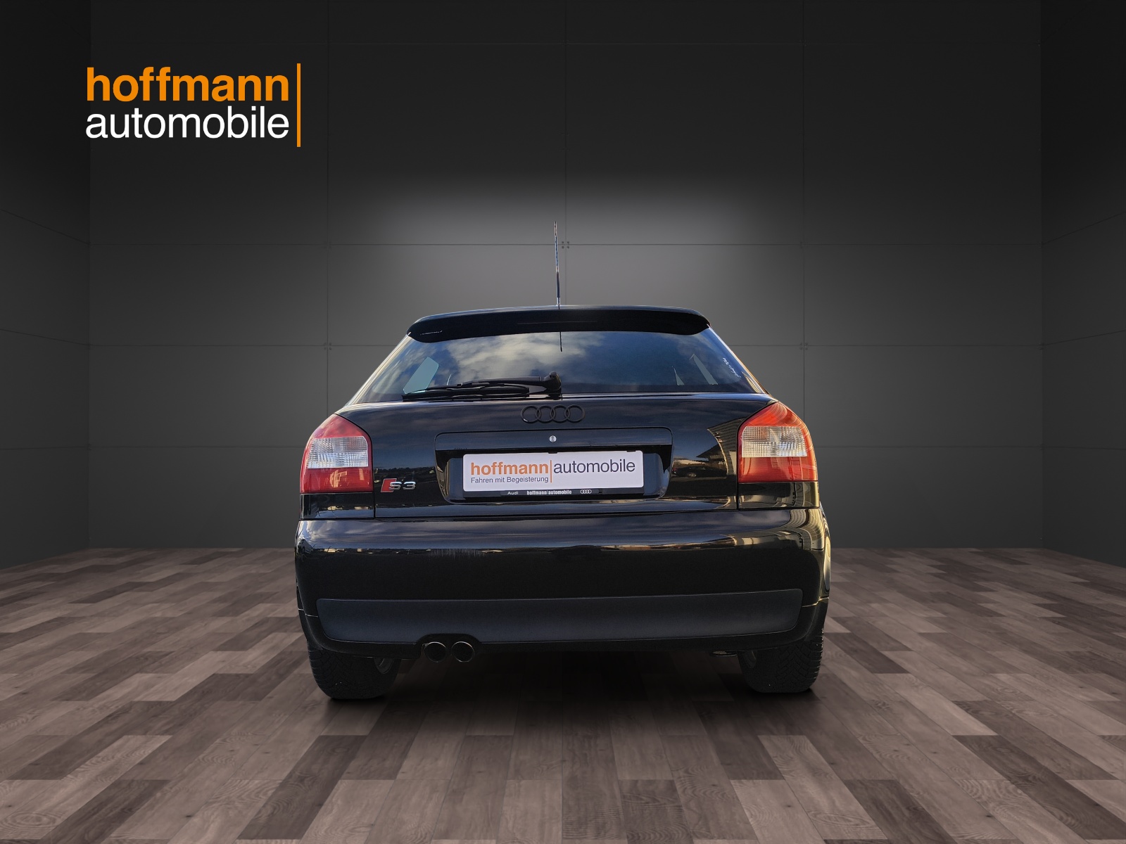 AUDI S3 quattro-image-4