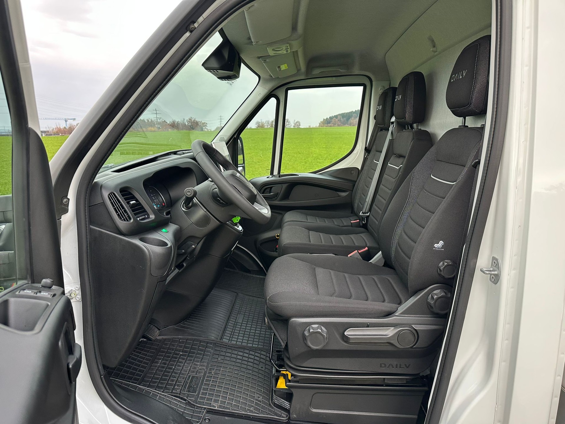 IVECO 35 S 18H A8-image-10