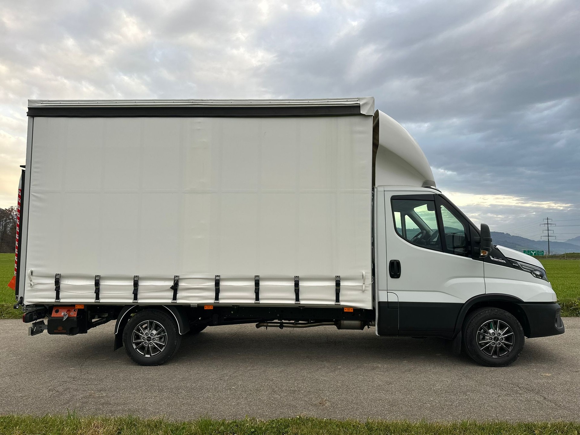 IVECO 35 S 18H A8-image-4