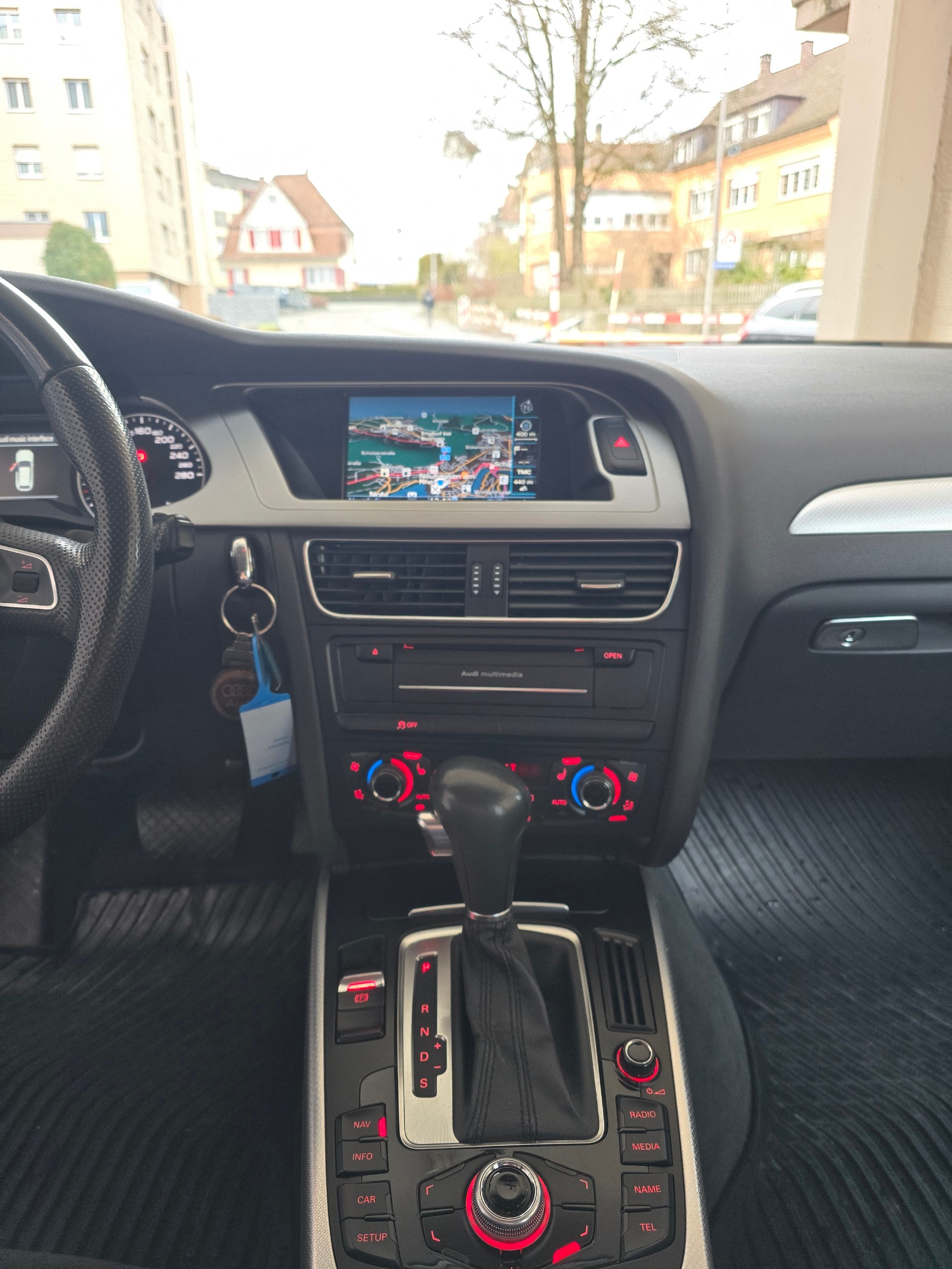 AUDI A4 Avant 3.0 TDI add Blue quattro tiptronic-image-9