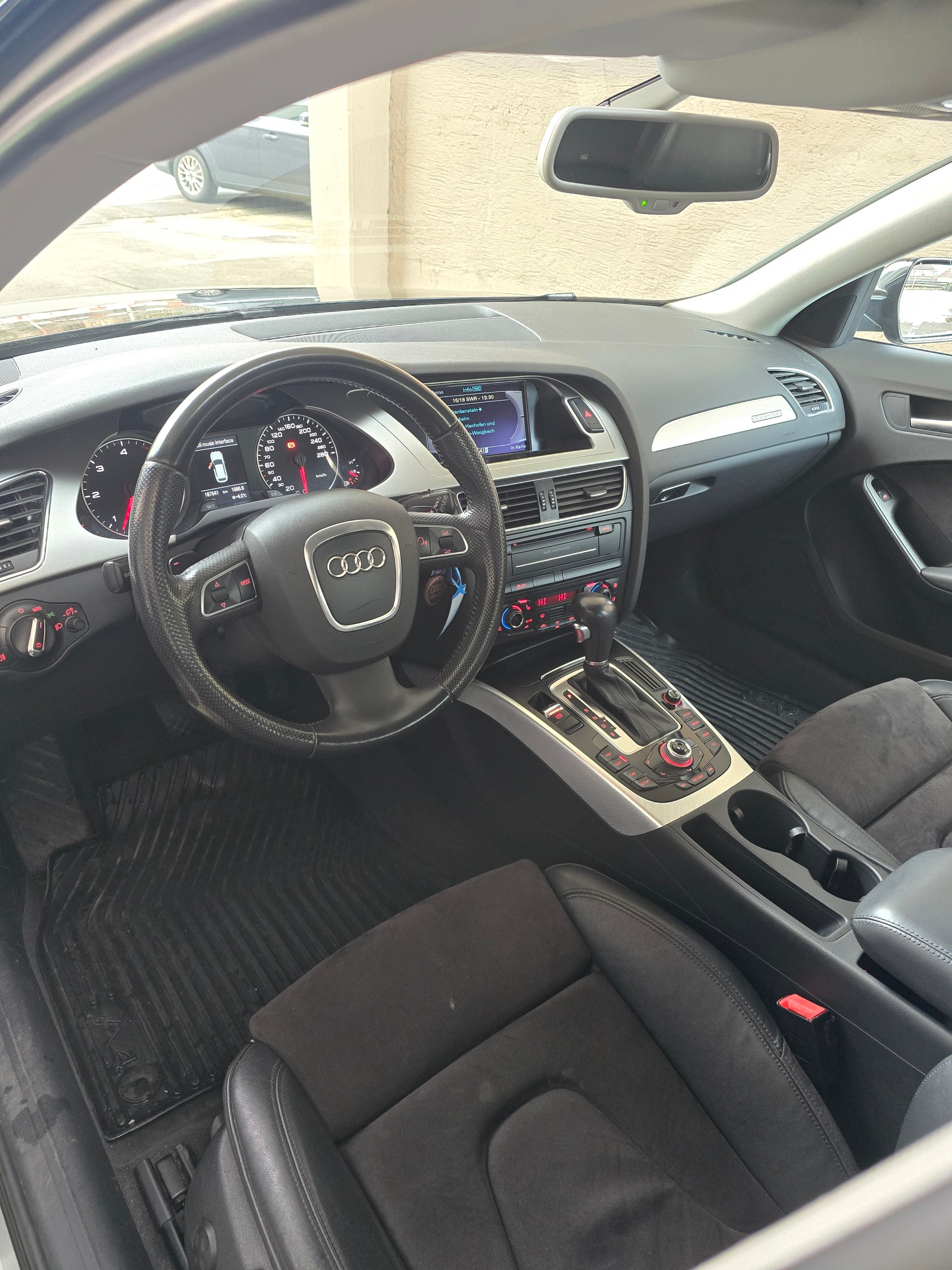 AUDI A4 Avant 3.0 TDI add Blue quattro tiptronic-image-10