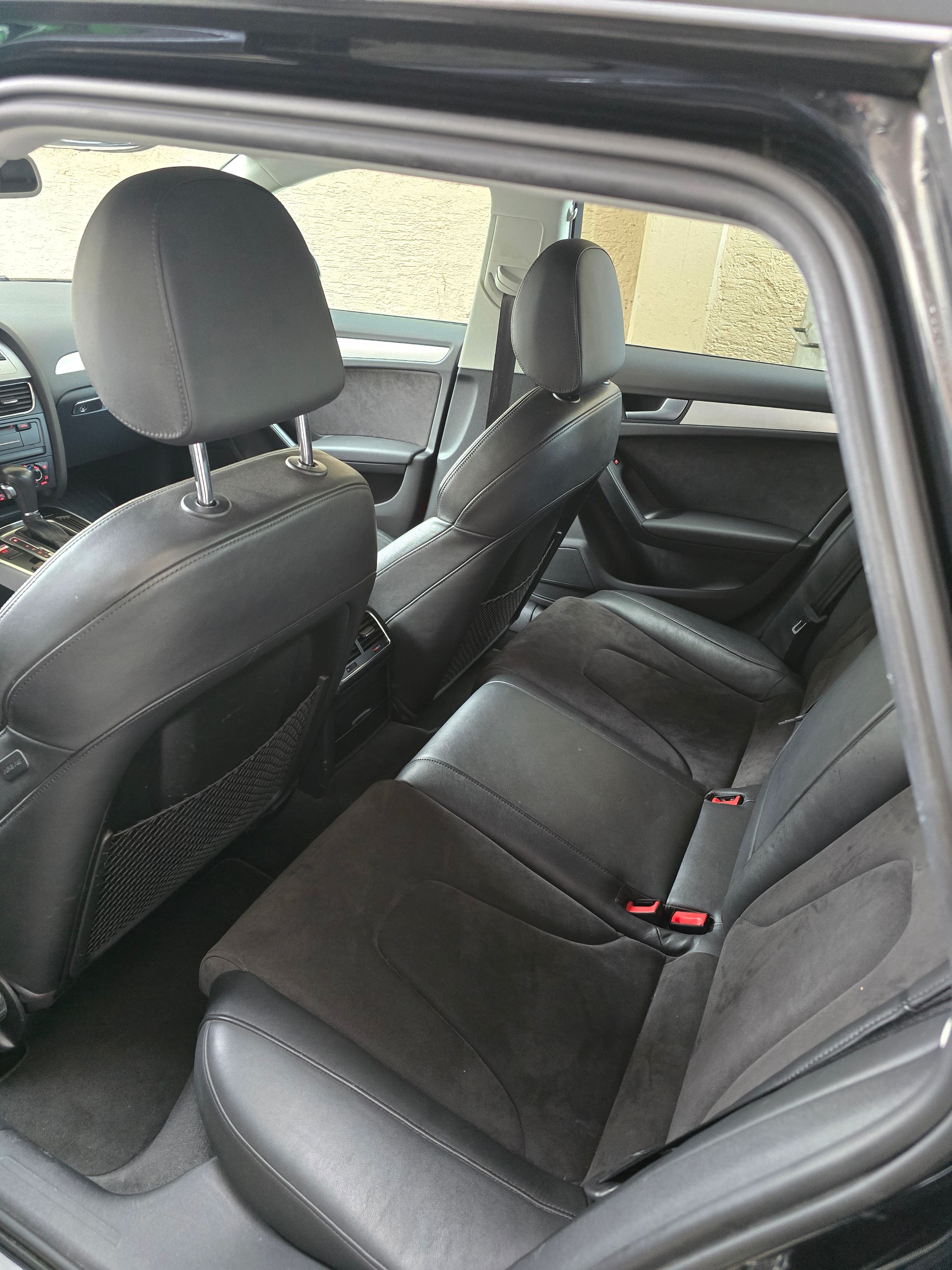 AUDI A4 Avant 3.0 TDI add Blue quattro tiptronic-image-11