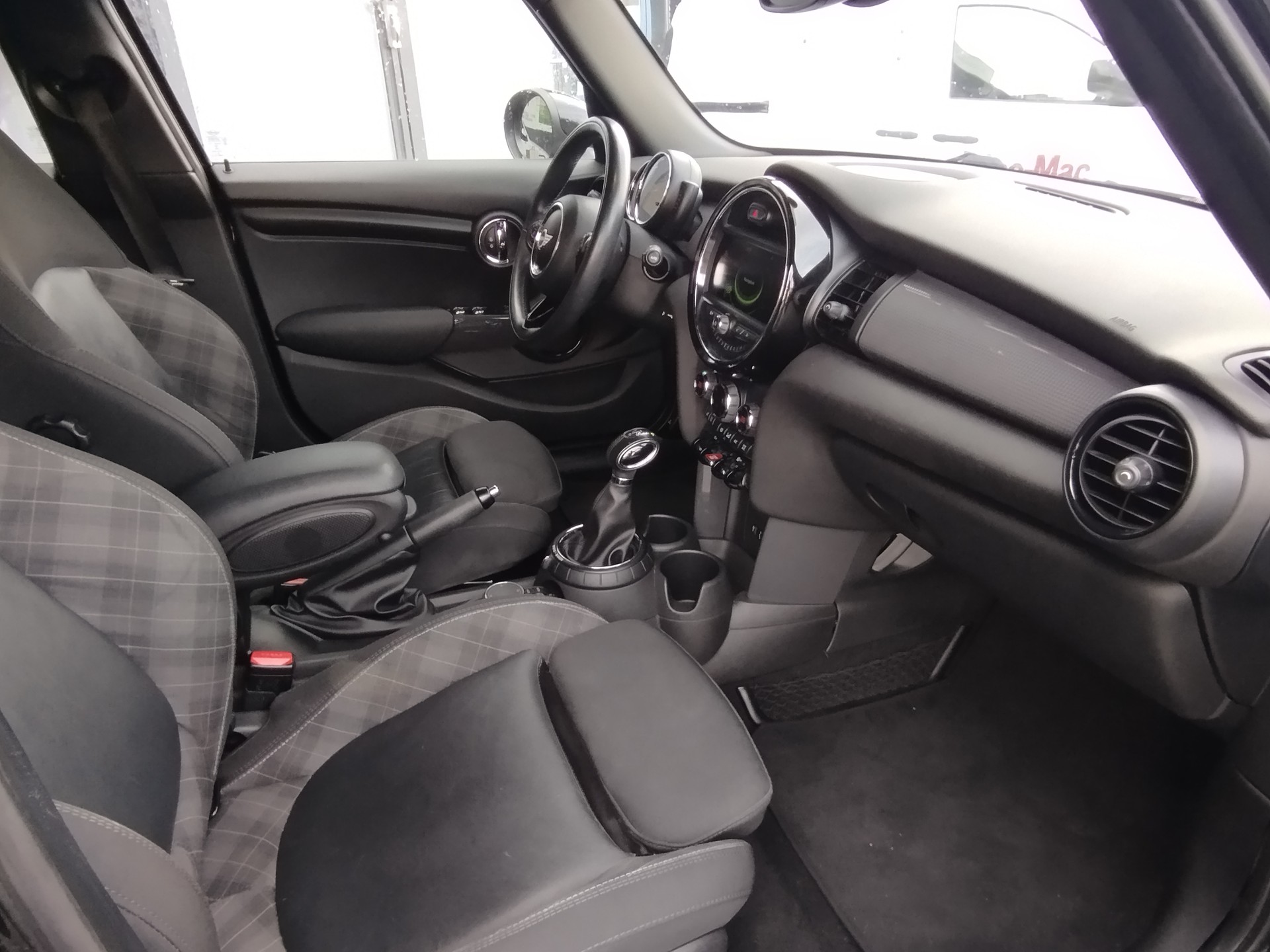 MINI Cooper Classic Edition Steptronic-image-7