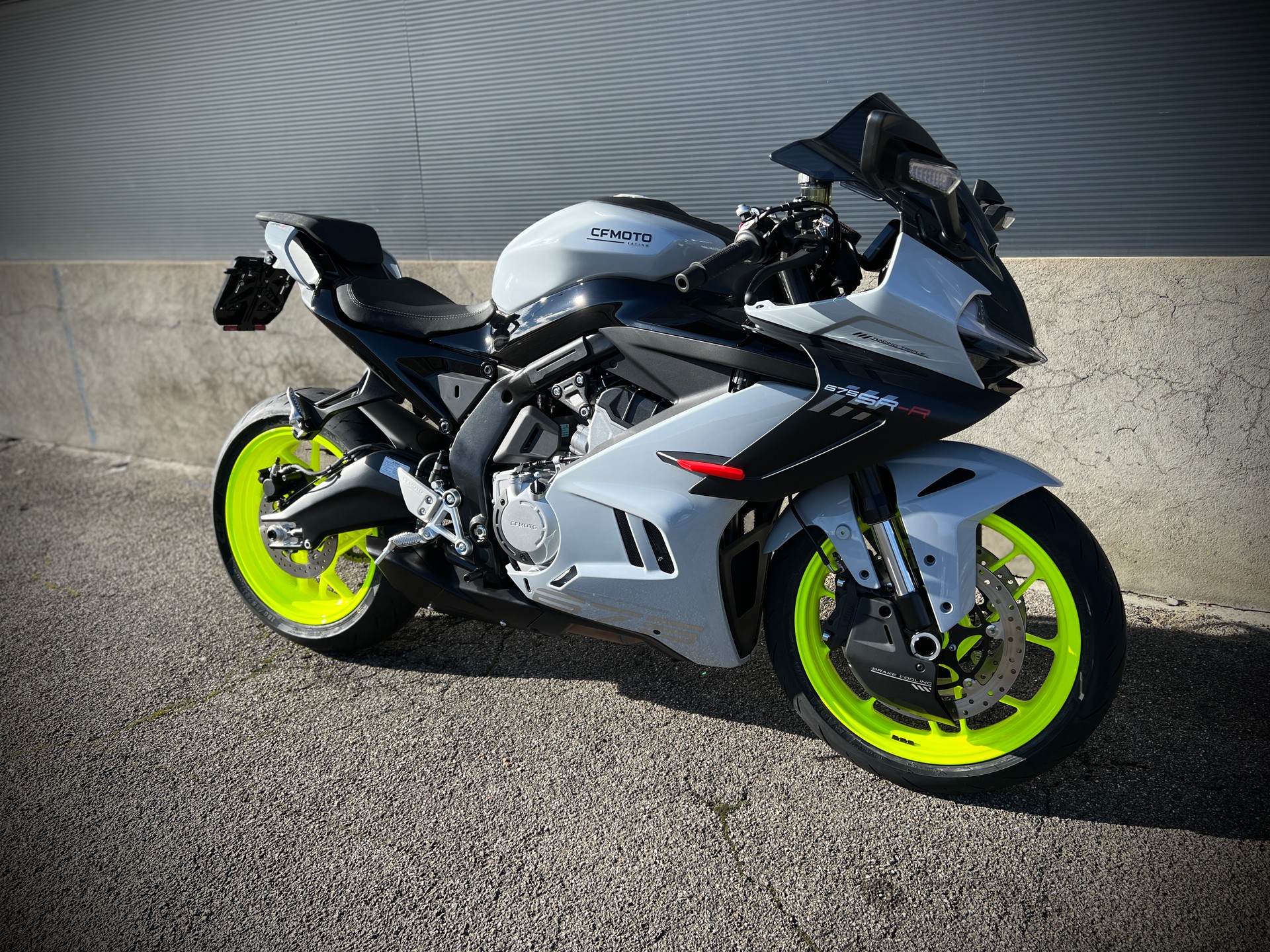 CF MOTO Motos Wernli-image-2