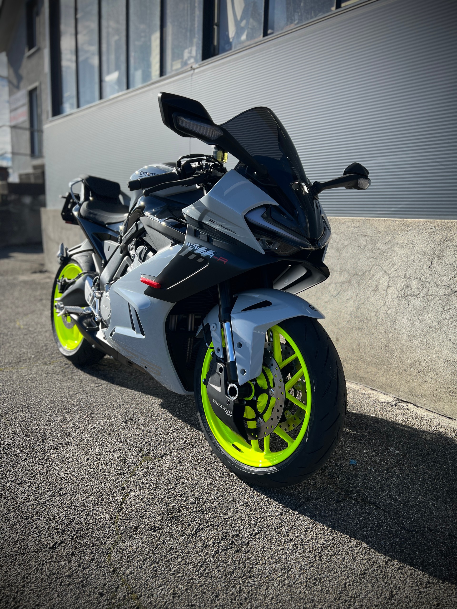 CF MOTO Motos Wernli