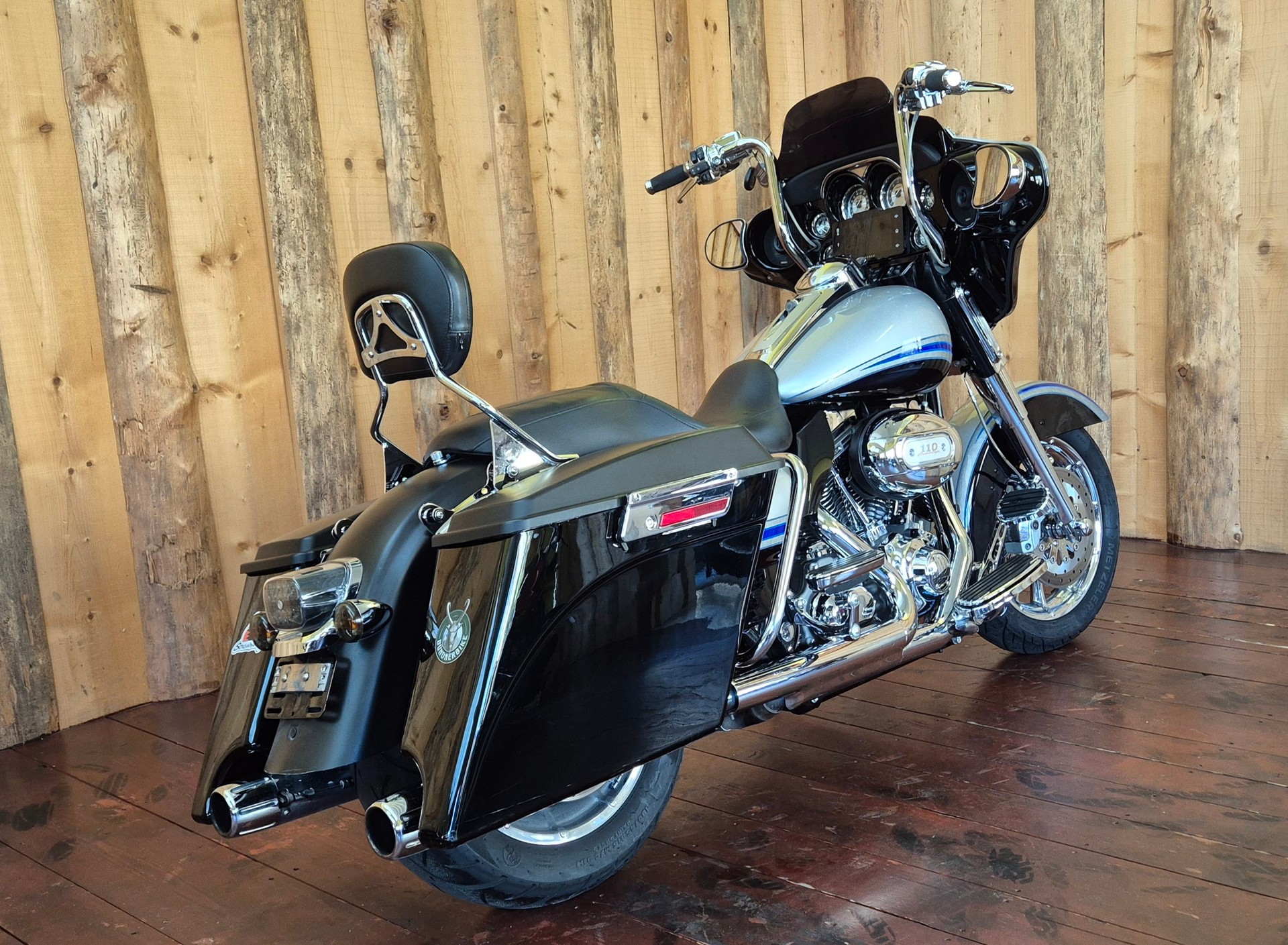 HARLEY-DAVIDSON FLHTCUSE4 Electra Glide Ultra Classic CVO ABS-image-9
