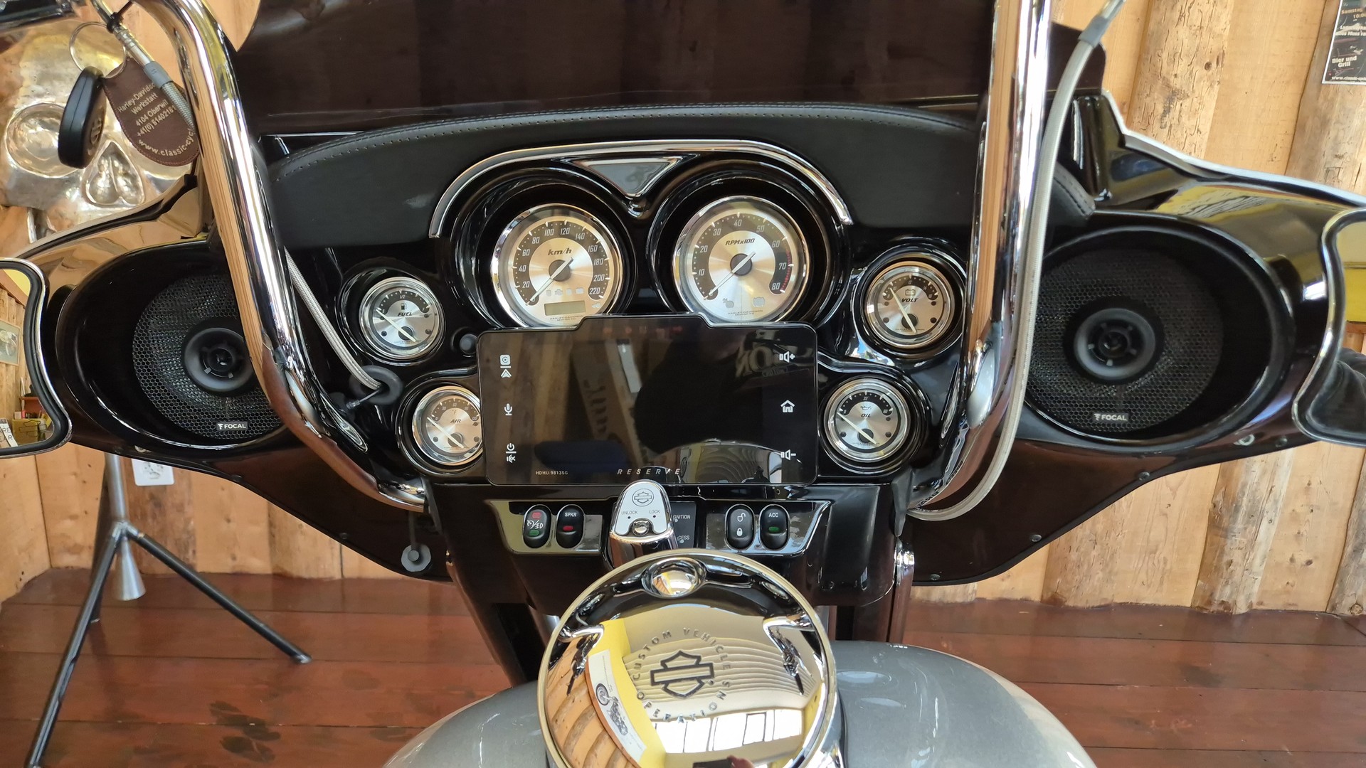 HARLEY-DAVIDSON FLHTCUSE4 Electra Glide Ultra Classic CVO ABS-image-6