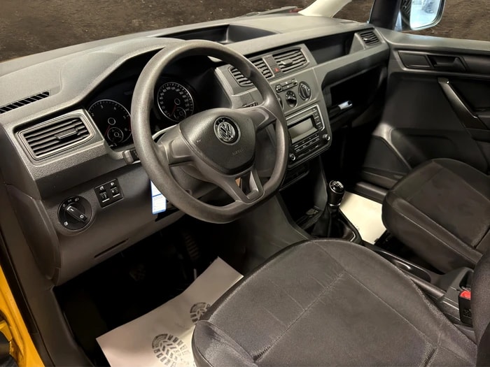 VW VW Caddy 2.0TDI 4Motion BlueMotion Technology-image-4