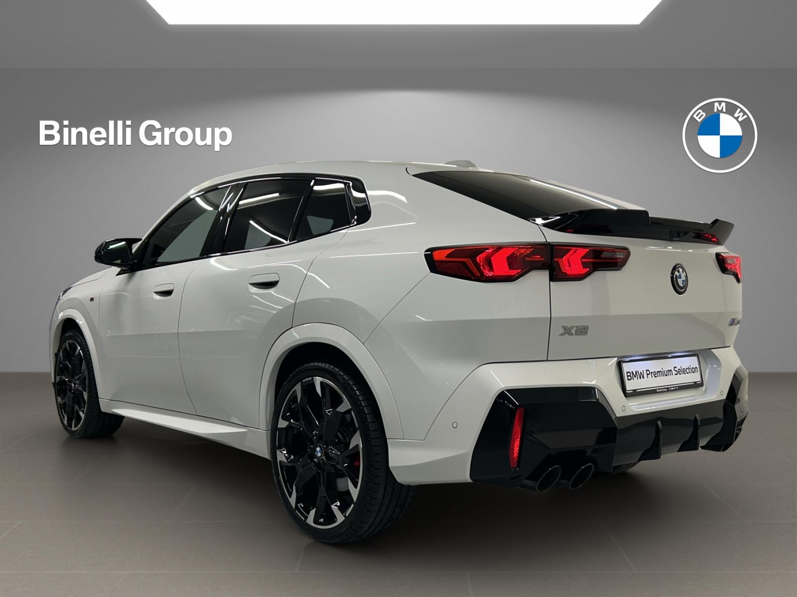 BMW X2 M35i-showroom-element-2