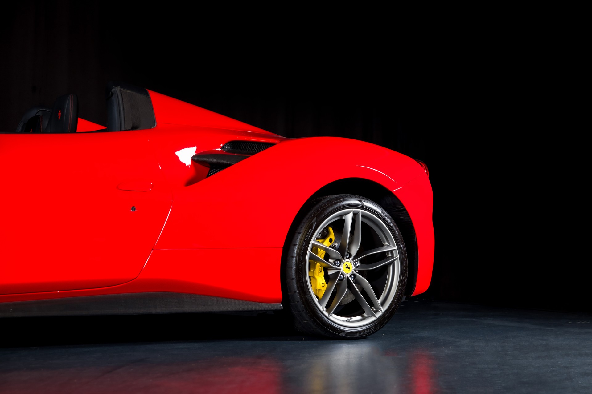 FERRARI 488 Spider 3.9 V8 Standort Wallisellen-image-9
