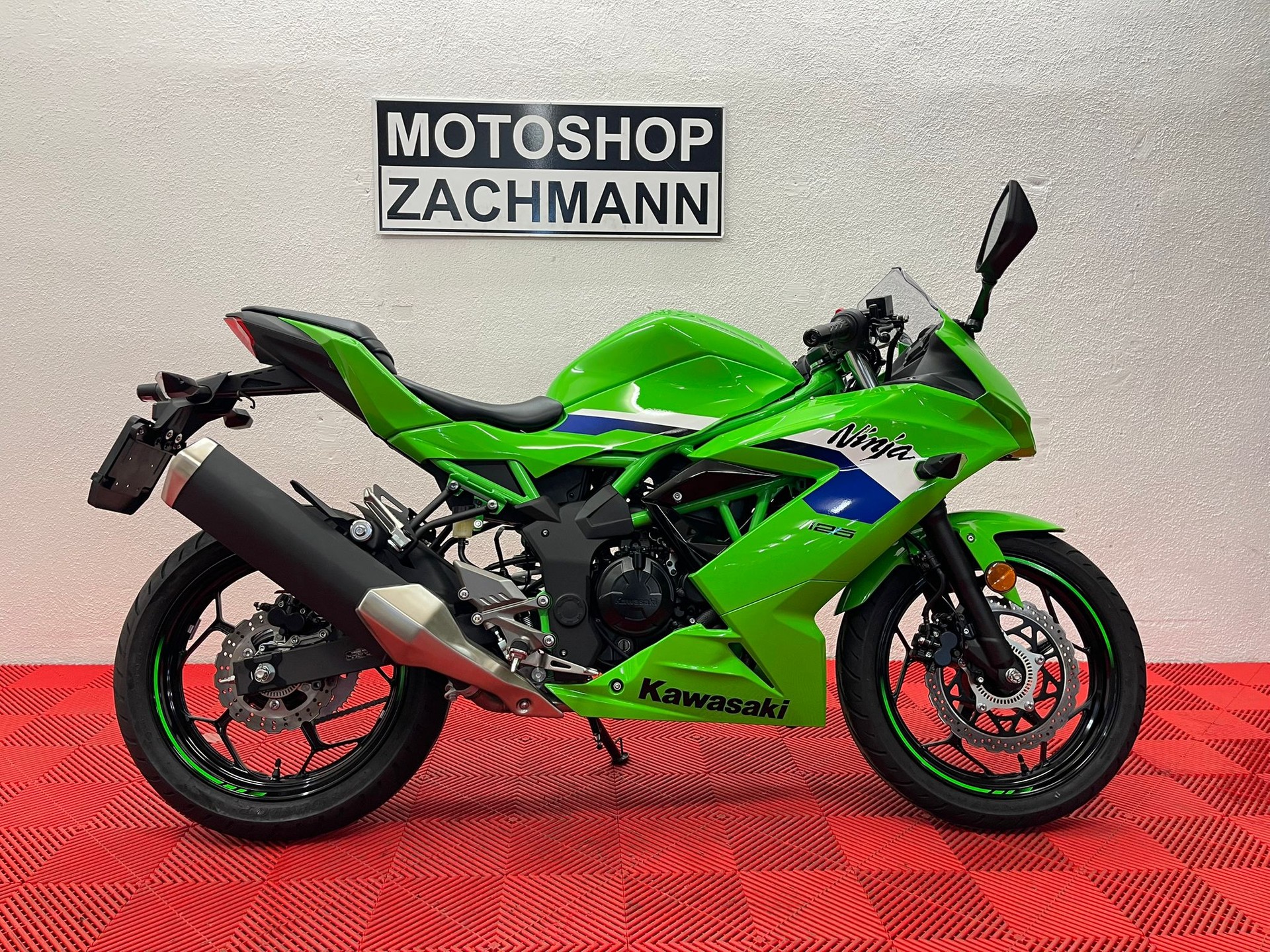 KAWASAKI Ninja 125-image-0