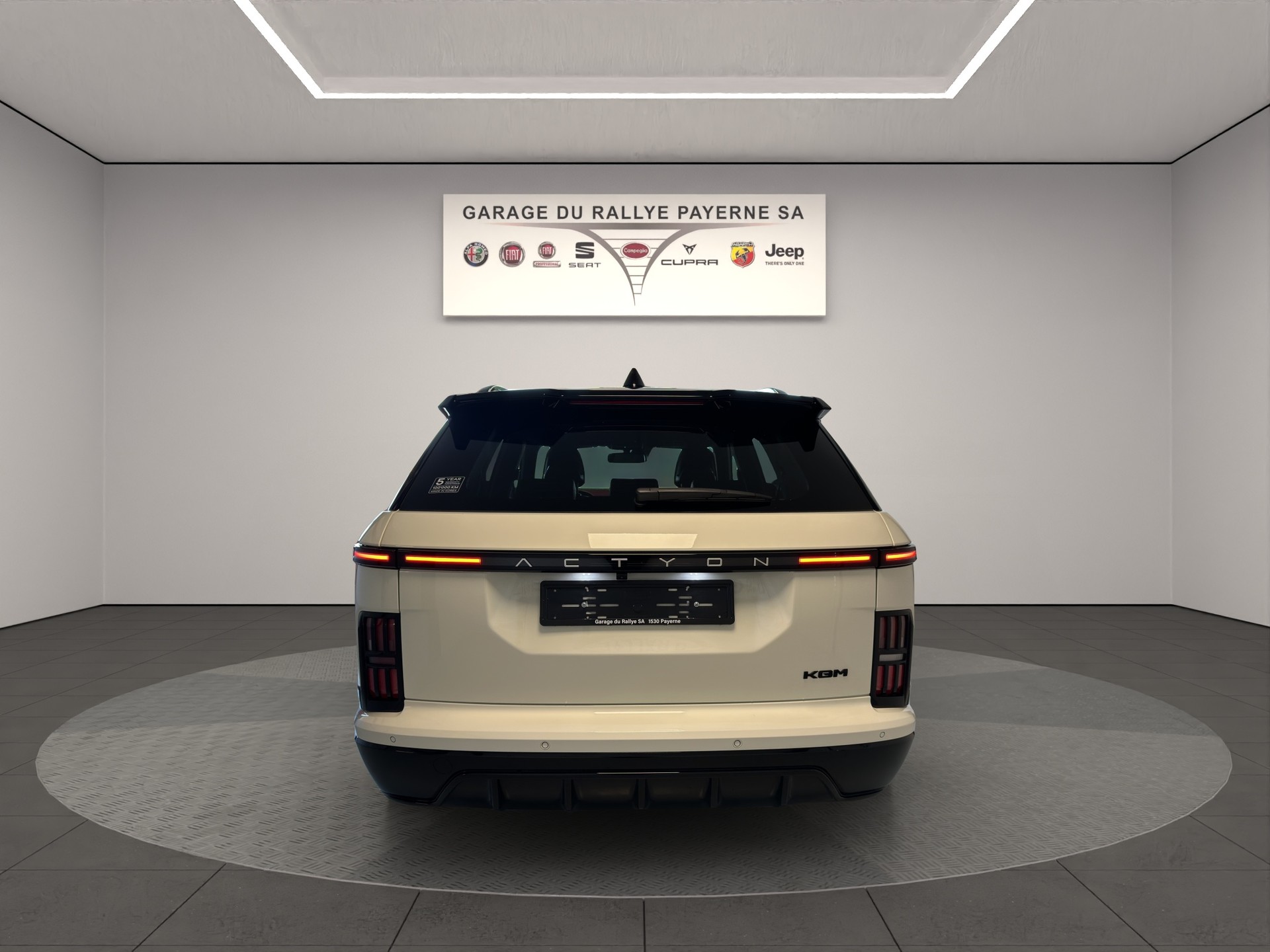 KGM-SsangYong Actyon 1.5 T GDI First Edition 4WD Automat-showroom-element-3