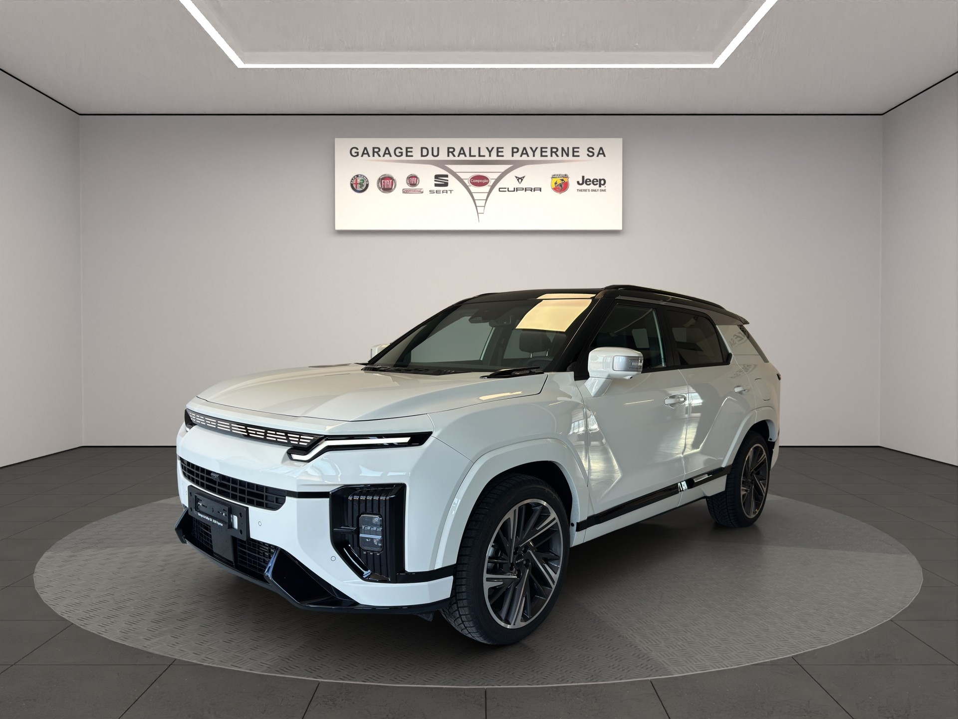 KGM-SsangYong Actyon 1.5 T GDI First Edition 4WD Automat-showroom-element-1