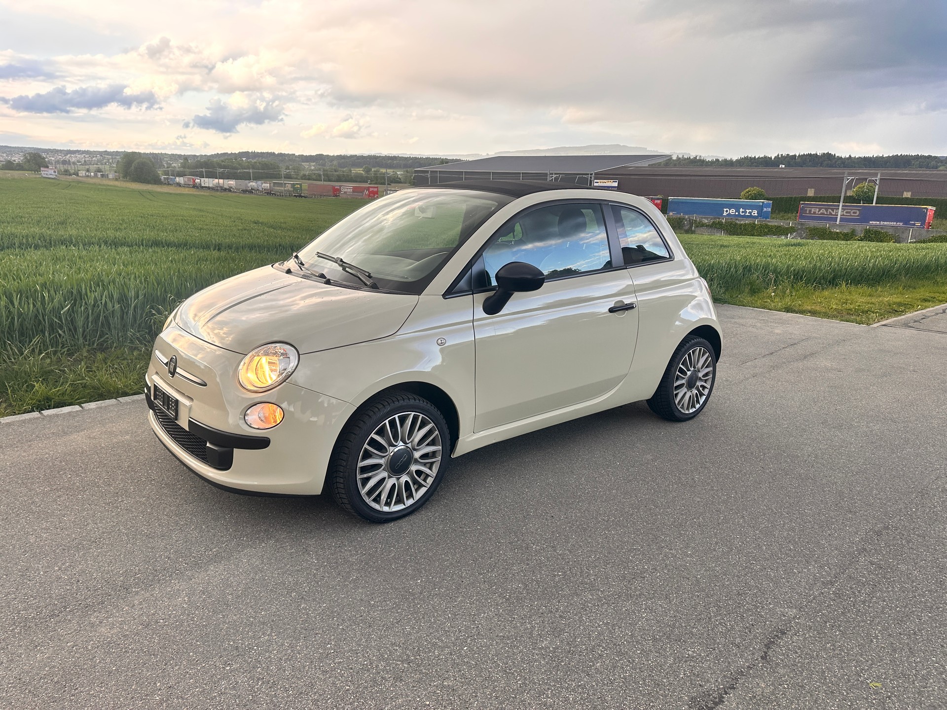 FIAT 500 TwinAir turbo-showroom-element-1