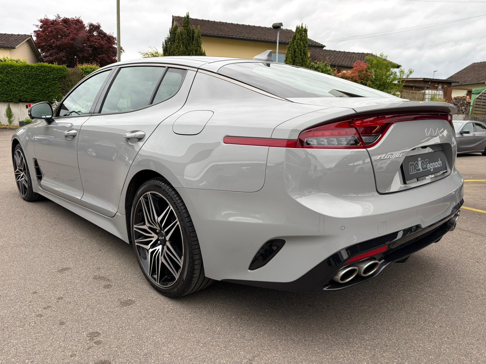 KIA Stinger 3.3 T-GDi GT Automat AWD-image-5