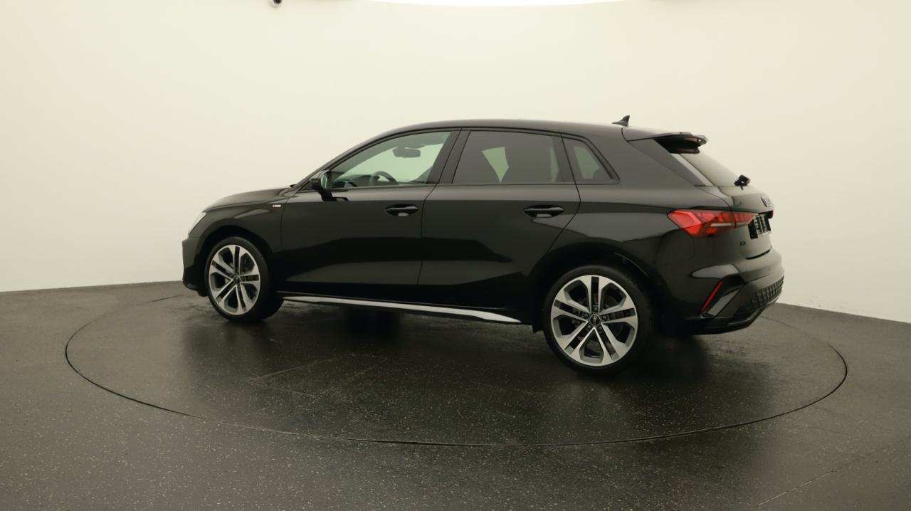 AUDI A3 Sportback TFSI 110 kW S line S tronic-showroom-element-2
