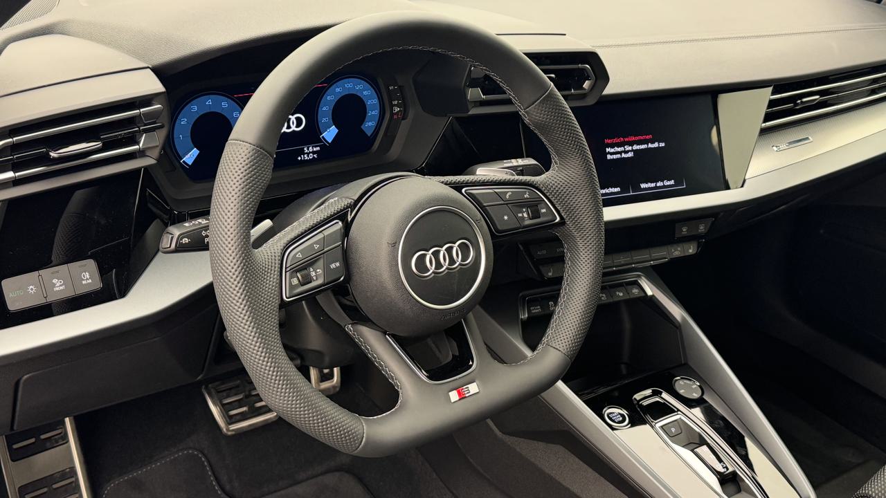 AUDI A3 Sportback TFSI 110 kW S line S tronic-image-6