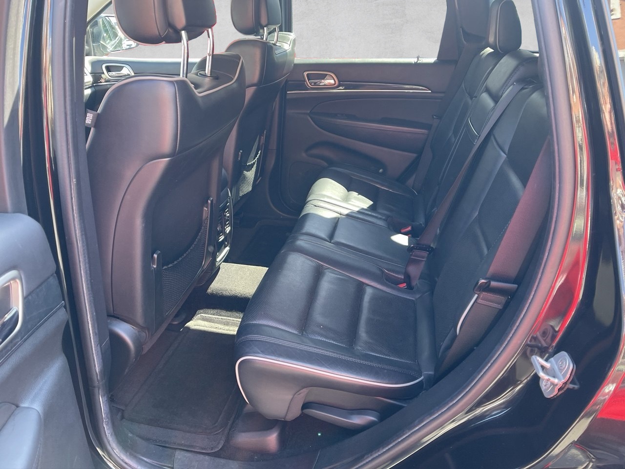 JEEP Grand Cherokee 3.6 V6 Overland Automatic-image-6