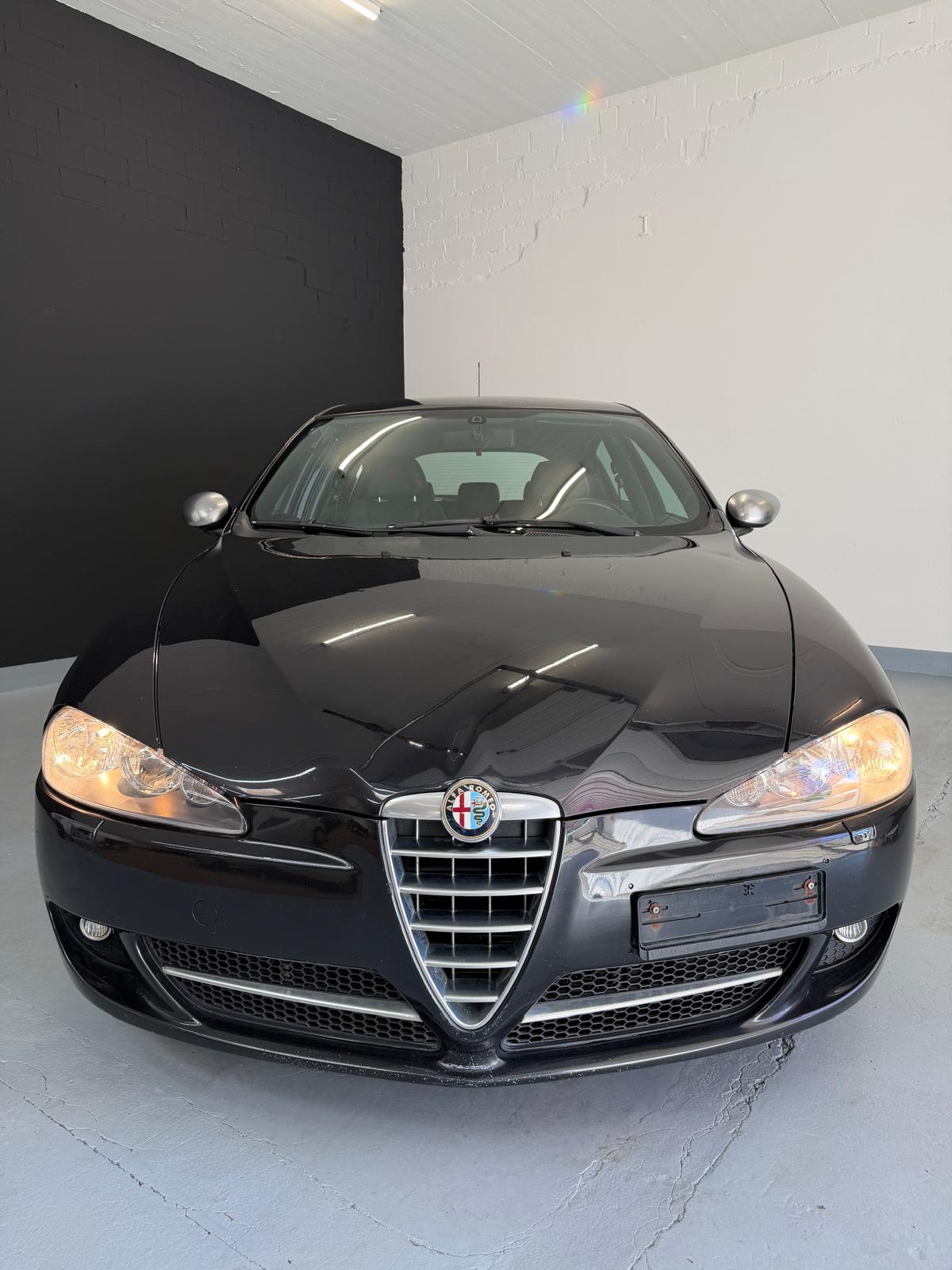 ALFA ROMEO 147 1.9 16V JTD Q2 ***CH-Fahrzeug***-showroom-element-1