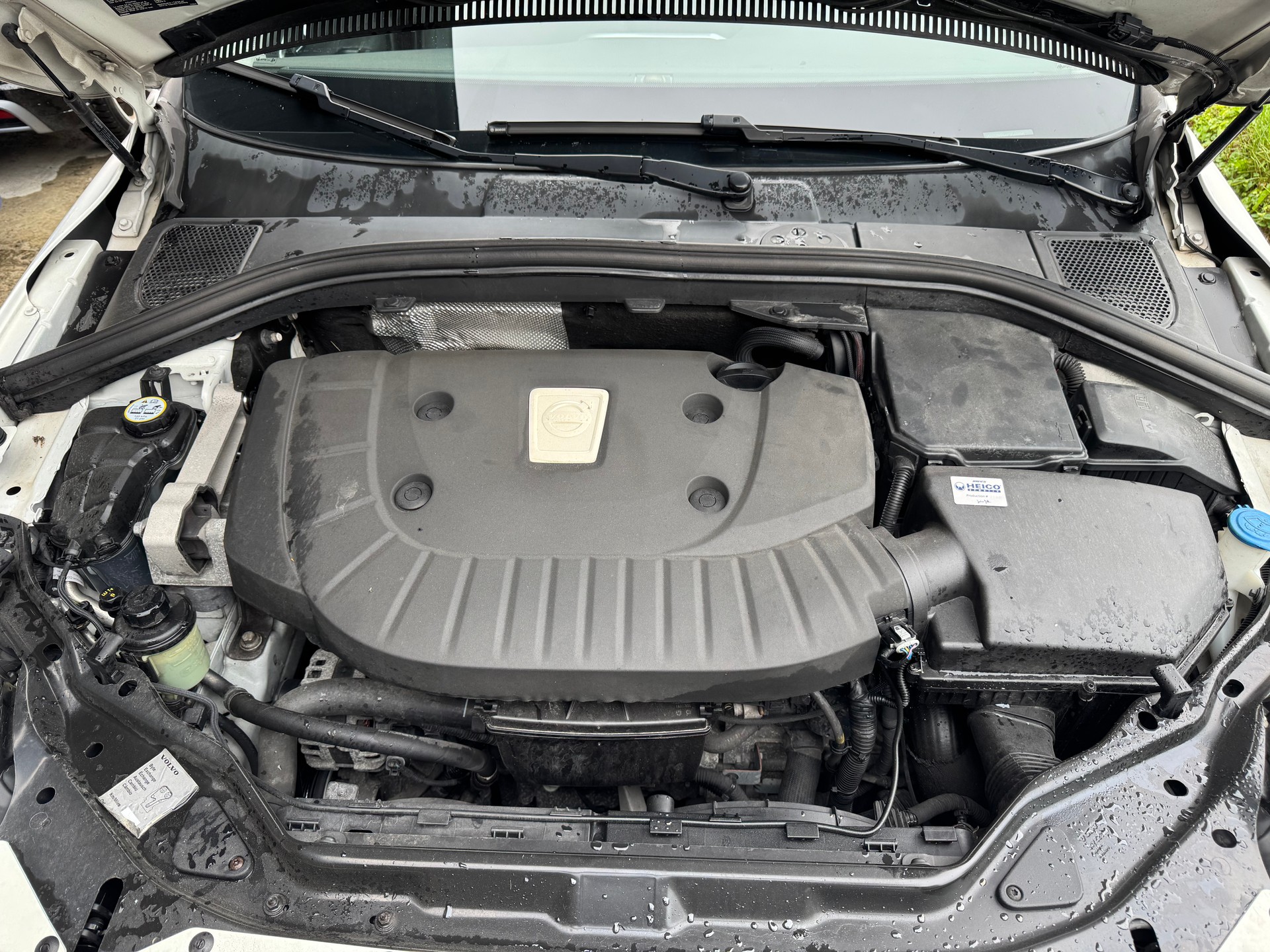 VOLVO XC60 D4 AWD Summum Geartronic-image-14