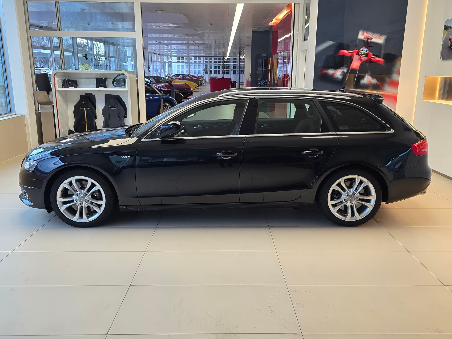 AUDI S4 Avant 3.0 TFSI quattro S-tronic-image-7