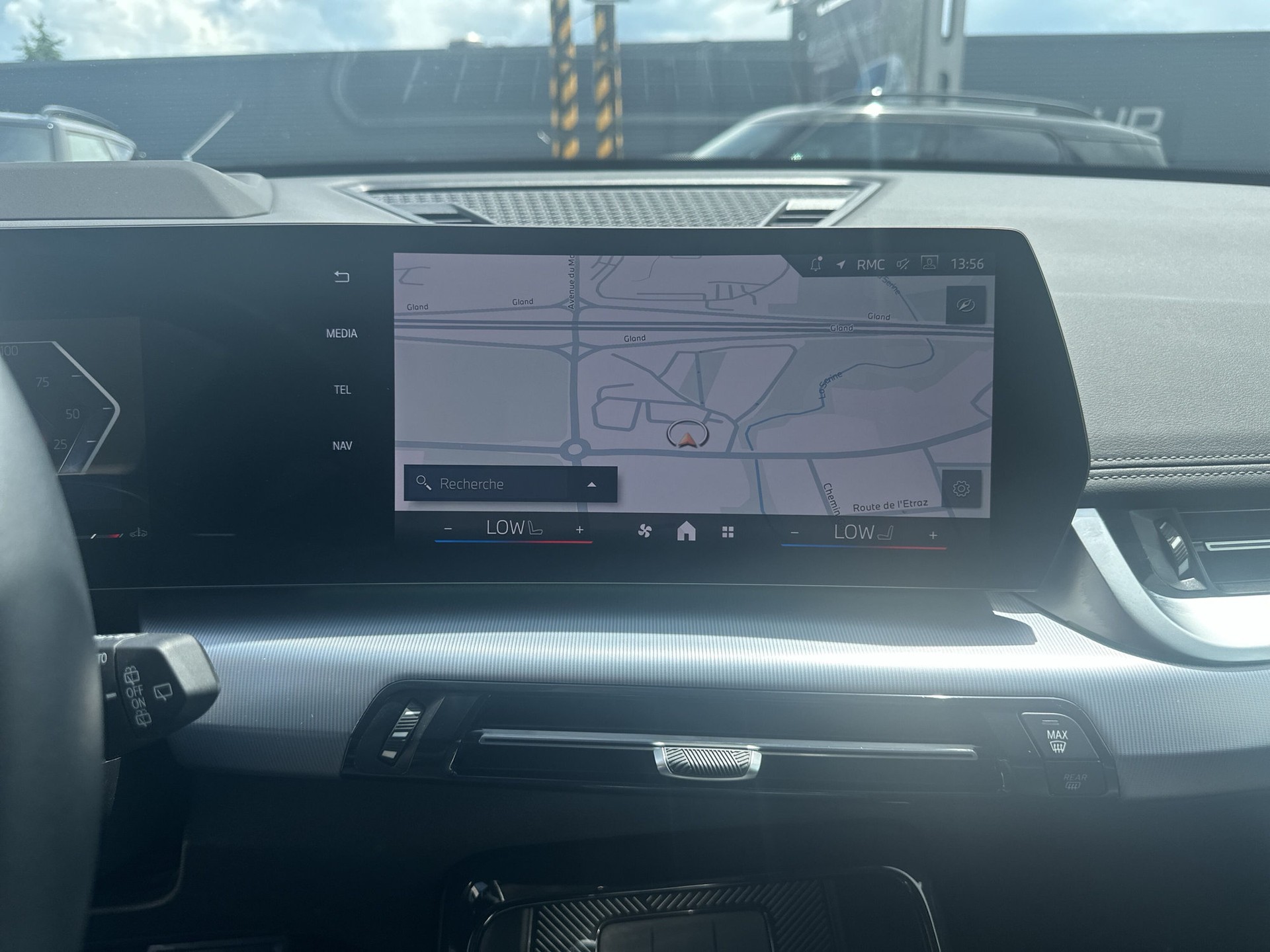 BMW X1 xDrive 23i 48V xLine-image-10