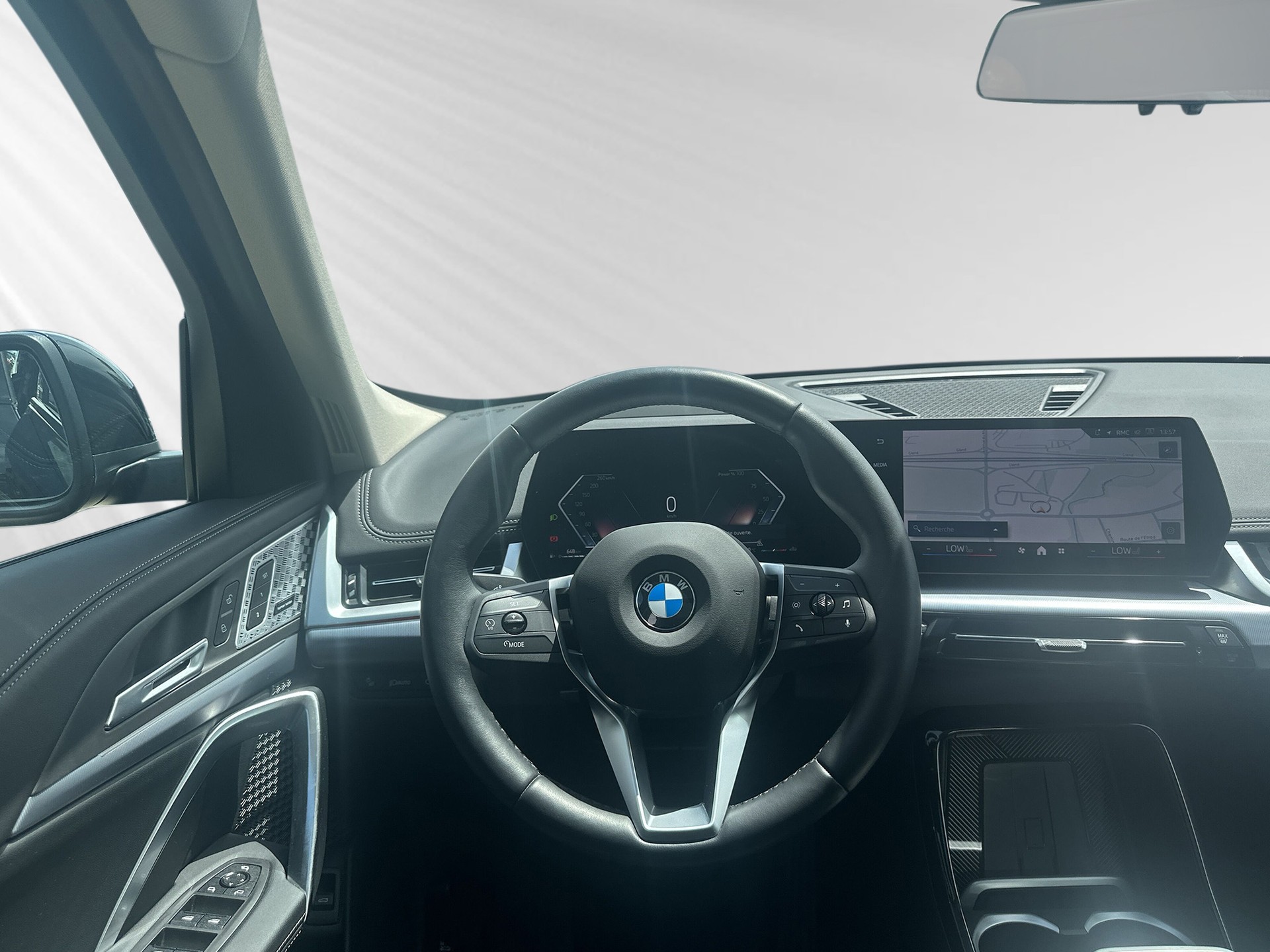 BMW X1 xDrive 23i 48V xLine-image-4