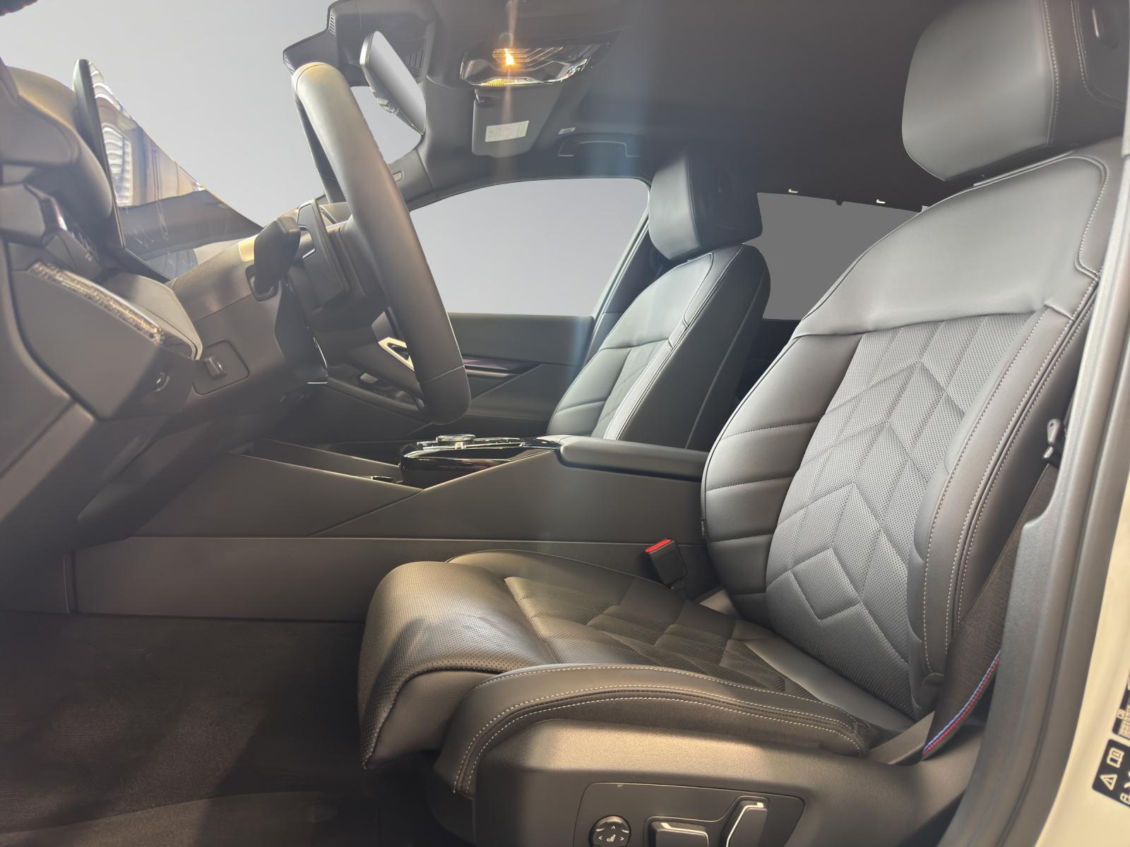 BMW 520d xDrive Touring-image-5