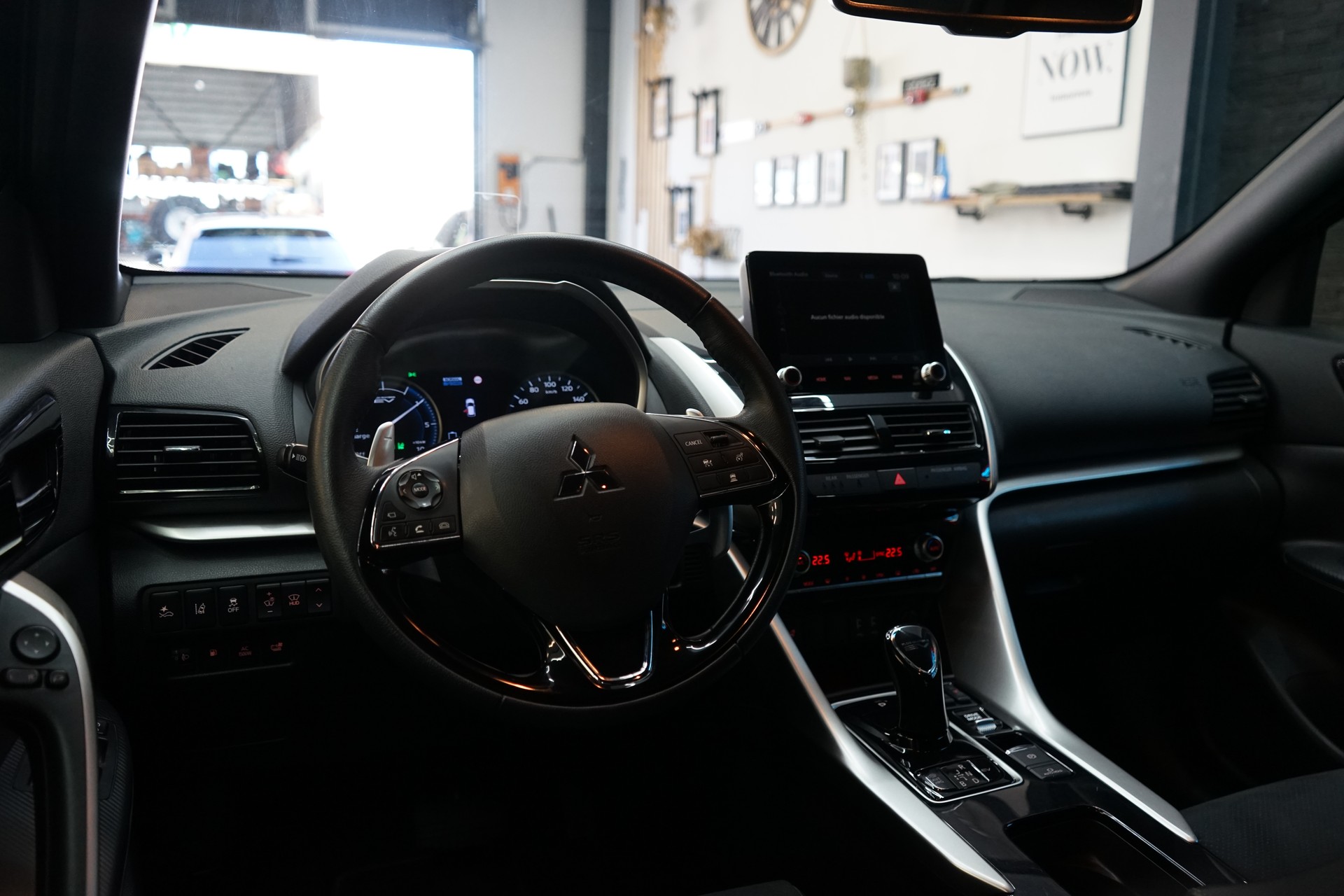 MITSUBISHI Eclipse Cross 2.4 PHEV Value 4WD-image-5