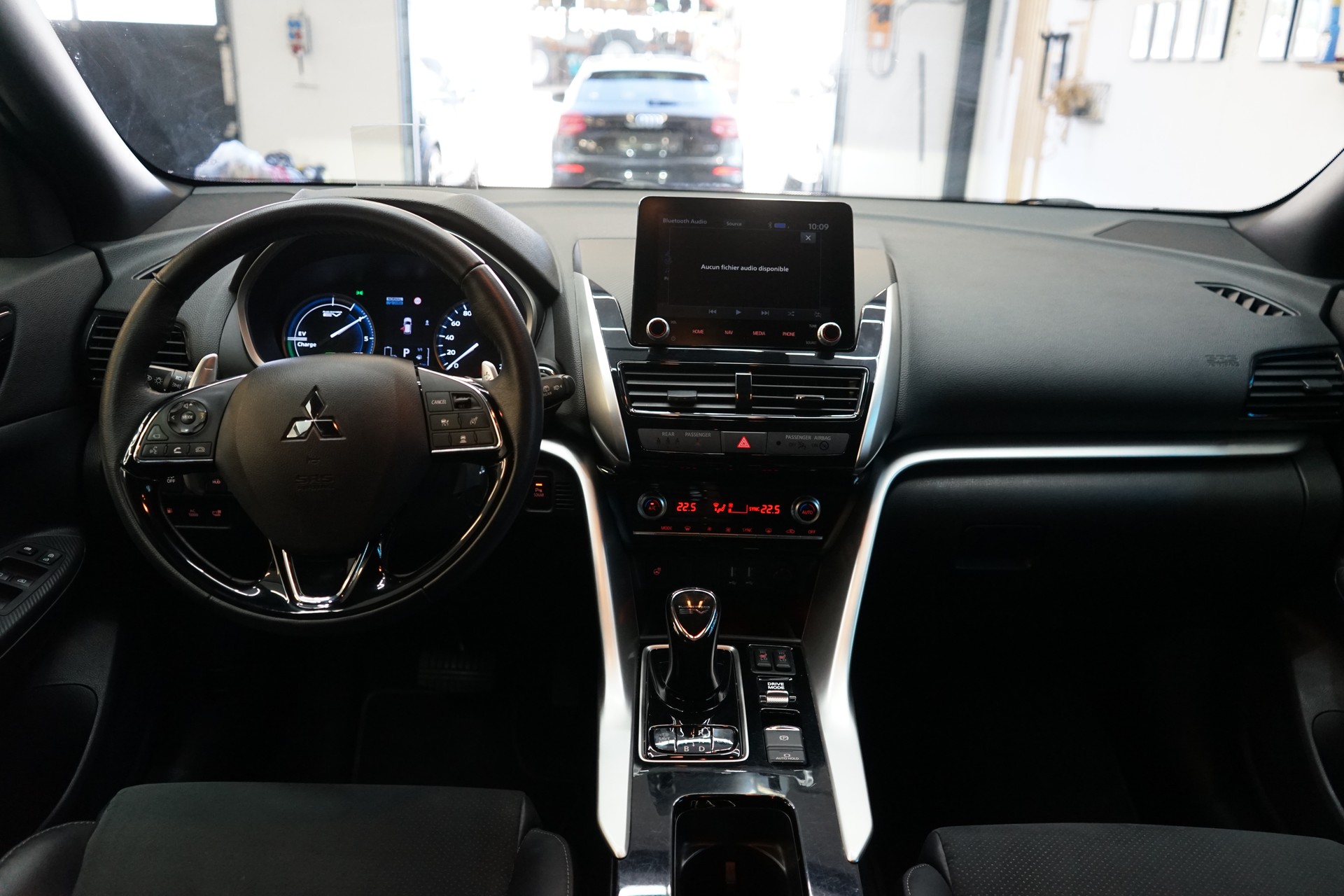 MITSUBISHI Eclipse Cross 2.4 PHEV Value 4WD-image-6
