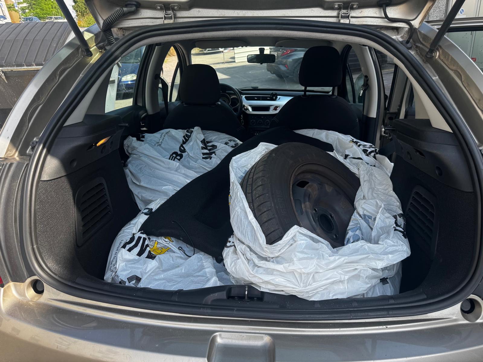 CITROEN C3 1.4i 16V Exclusive-image-7
